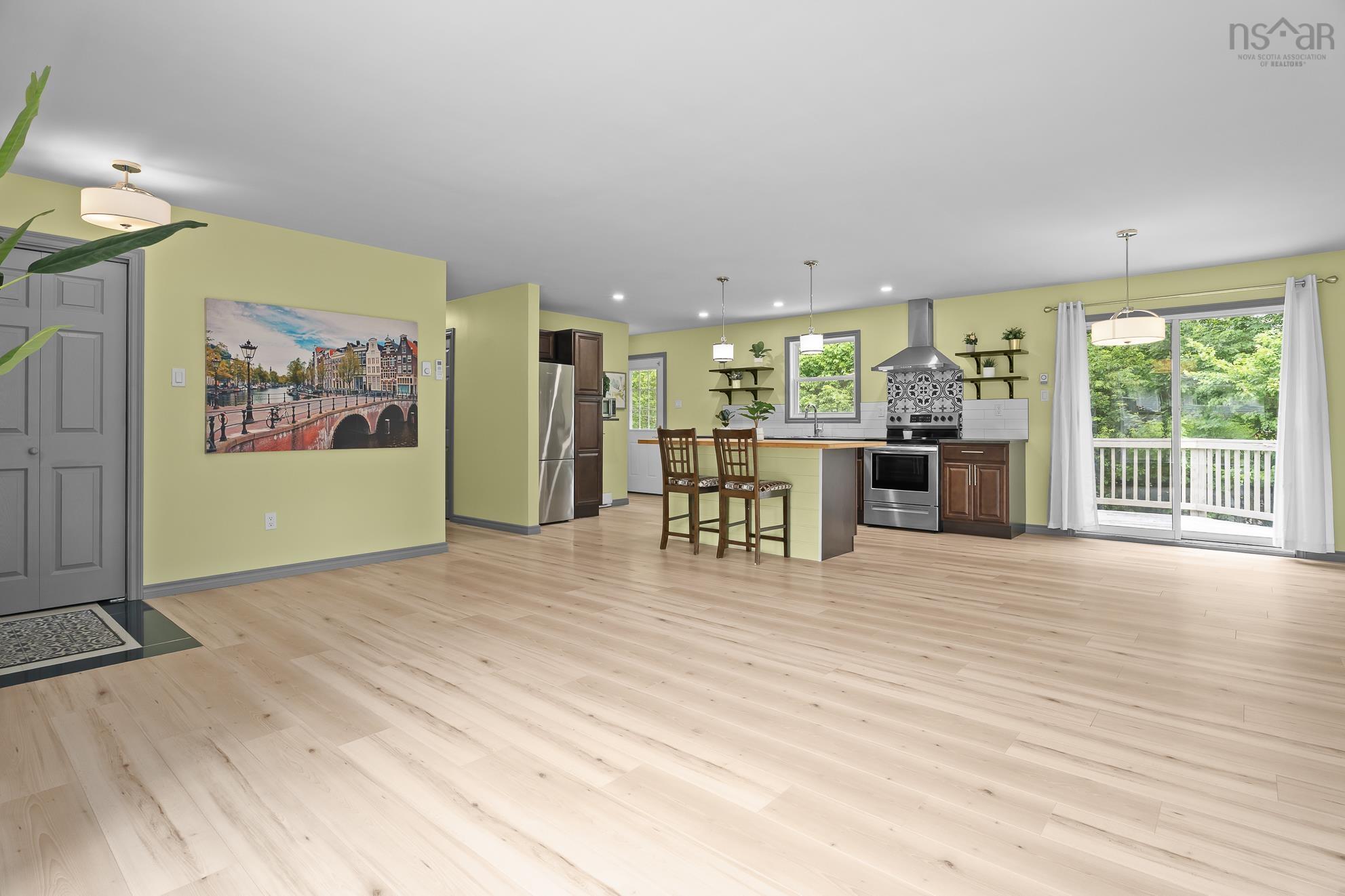 $414,900.00: 87 Marlboro Drive, Bridgewater