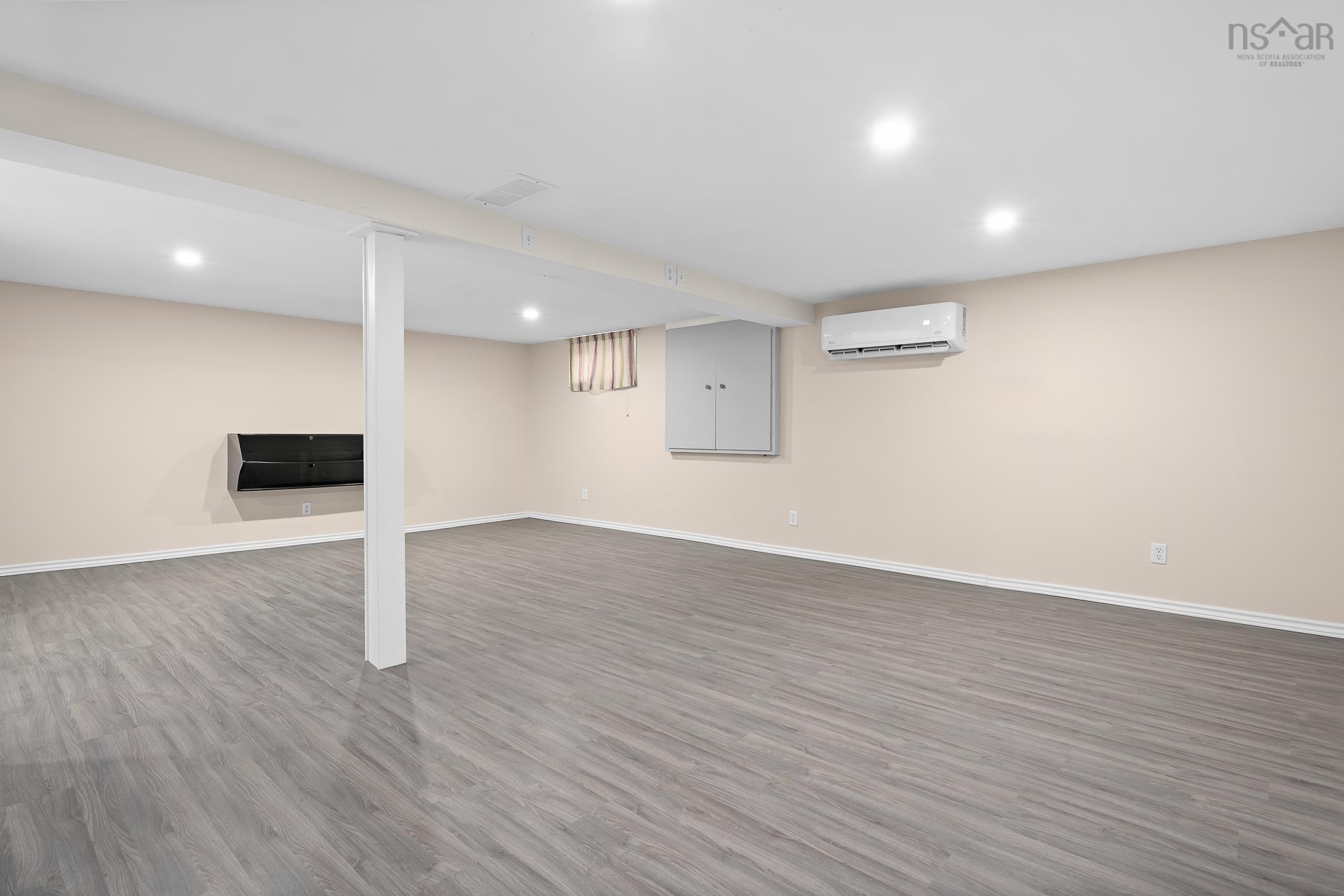 $414,900.00: 87 Marlboro Drive, Bridgewater
