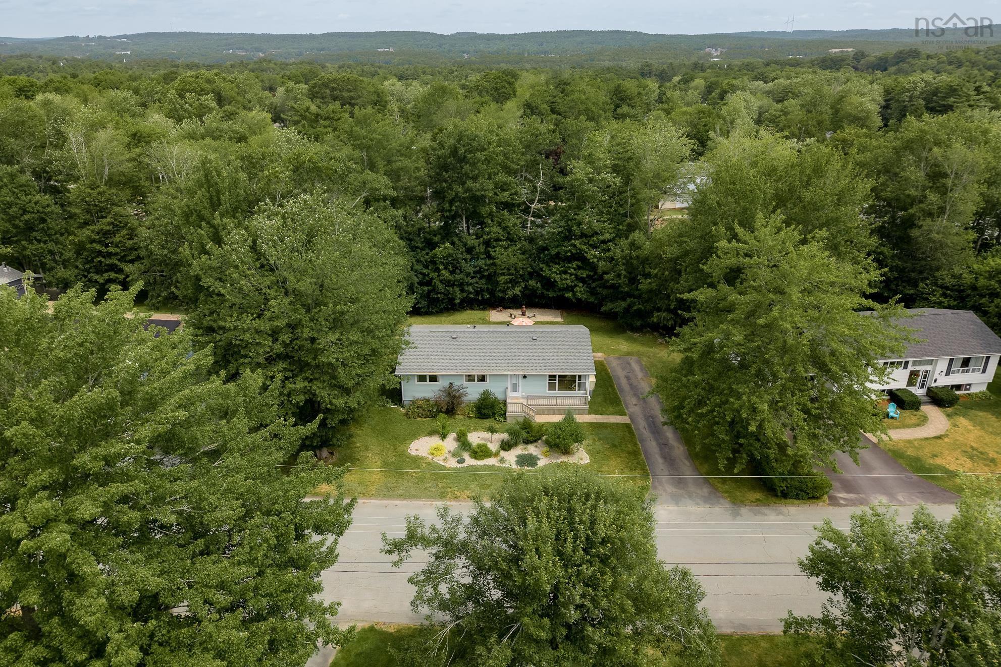 $414,900.00: 87 Marlboro Drive, Bridgewater