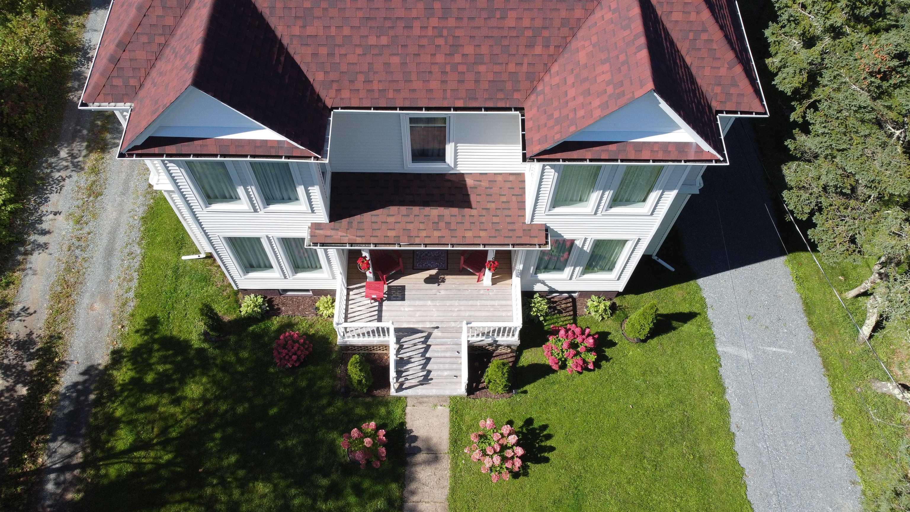 $599,900.00: 2790 Highway 2, Shubenacadie