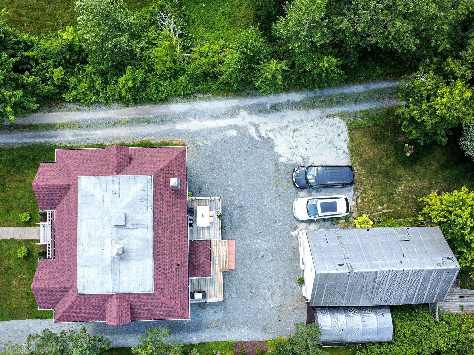$649,900.00: 2790 Highway 2, Shubenacadie