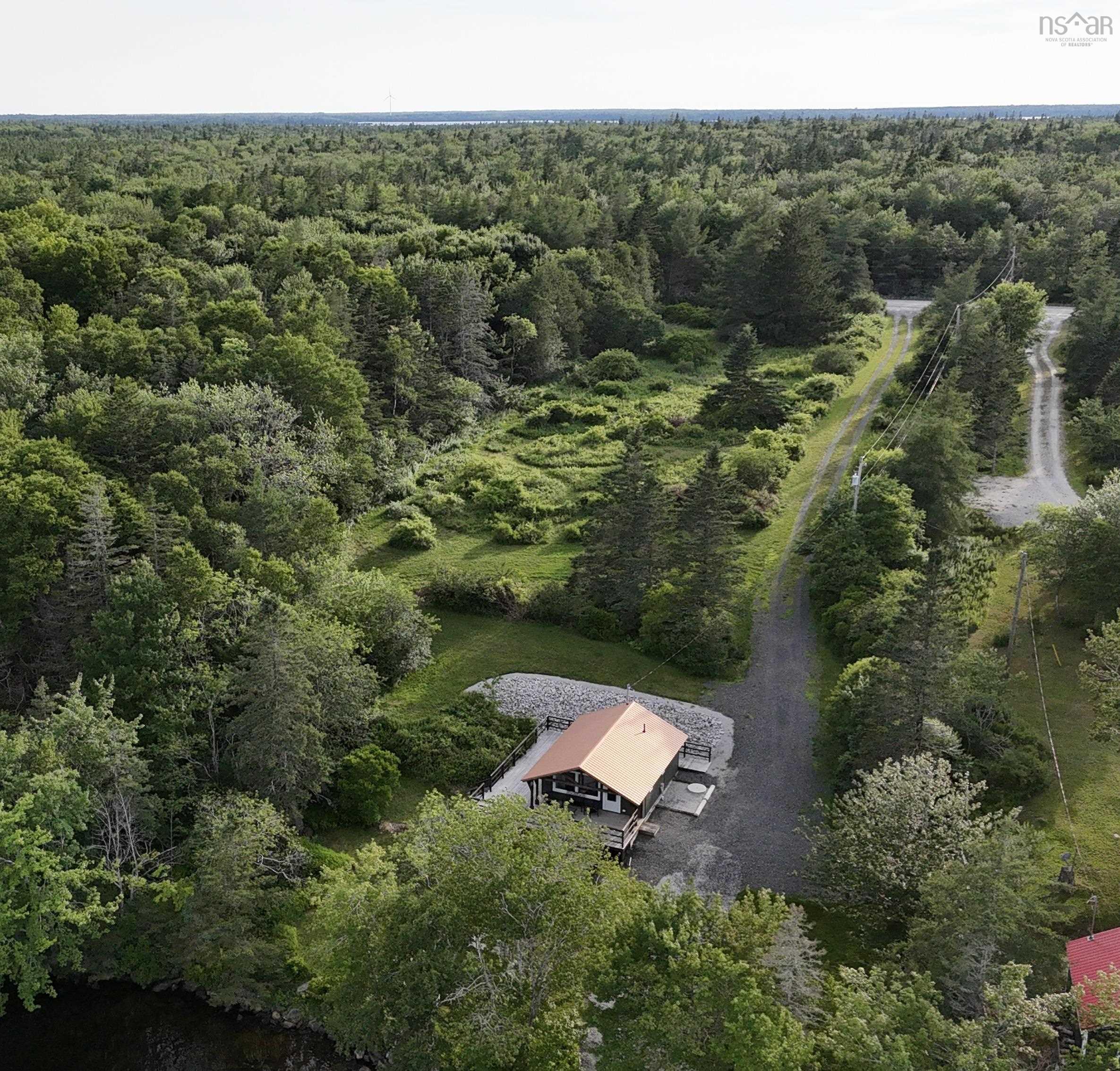 $325,000.00: 368 Lake Annis Road, Brazil Lake