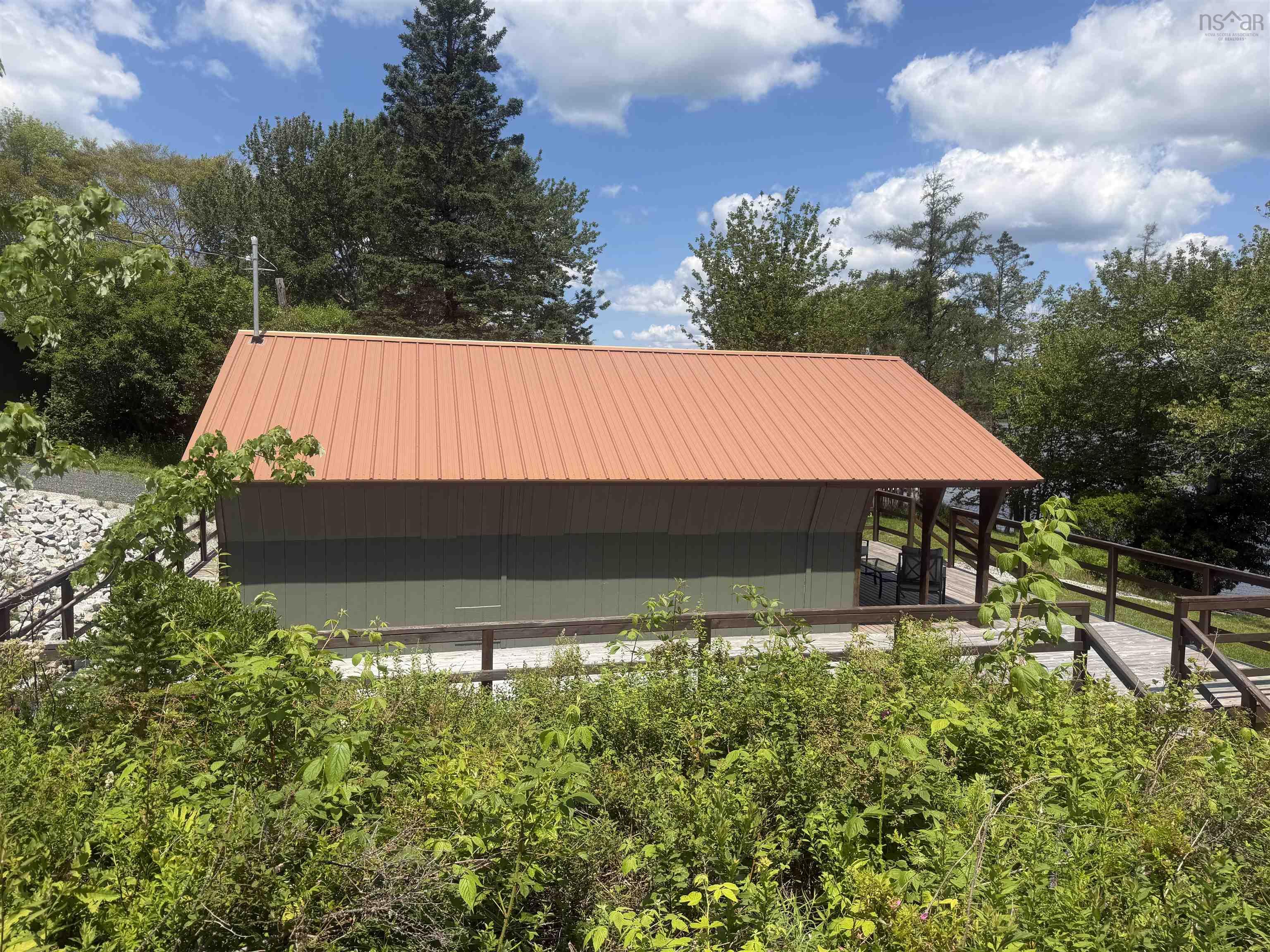 $325,000.00: 368 Lake Annis Road, Brazil Lake