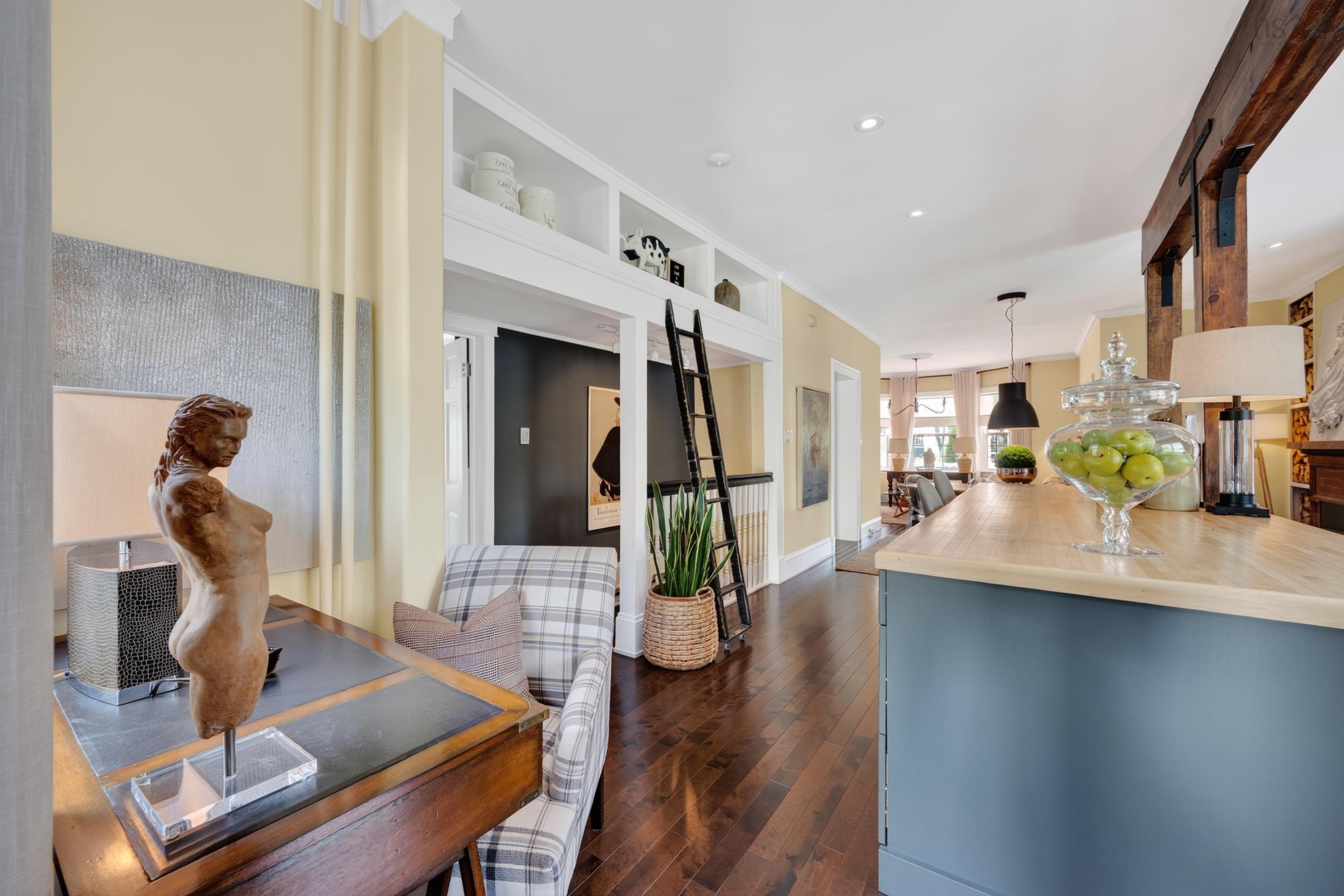 $699,000.00: 83 Whitney Avenue, Sydney