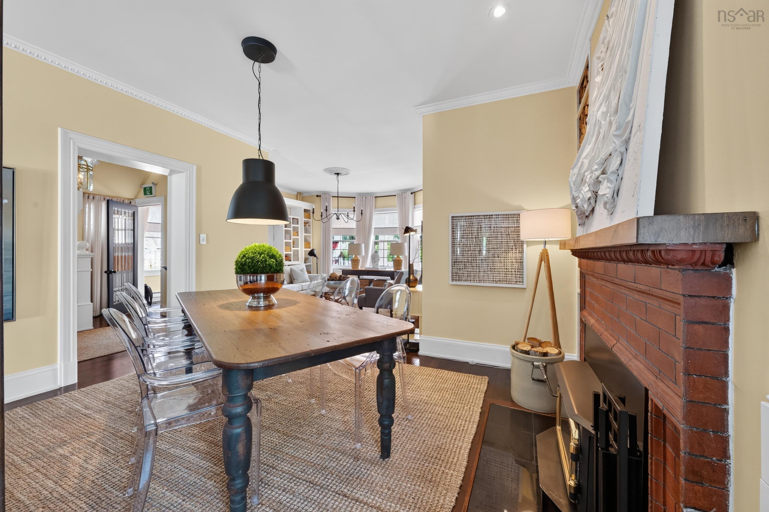 $699,000.00: 83 Whitney Avenue, Sydney