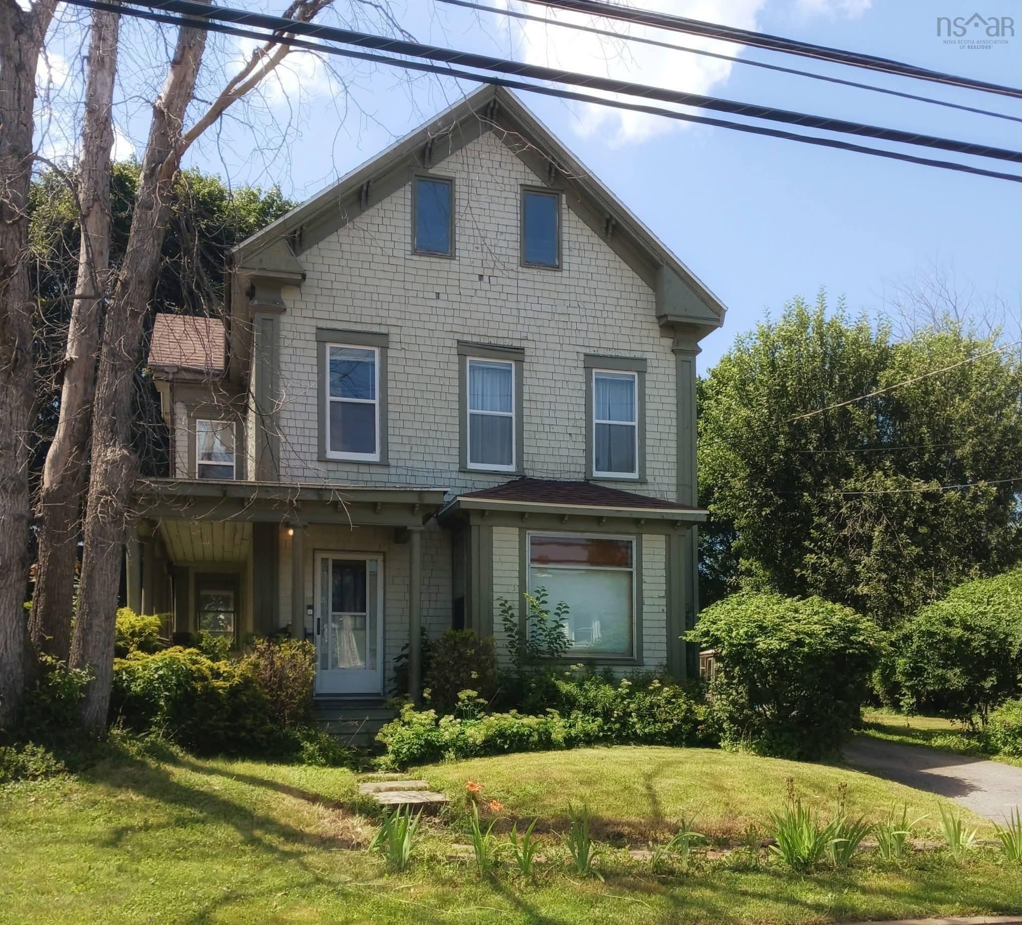 $179,000.00: 130 MacKay Street, Stellarton