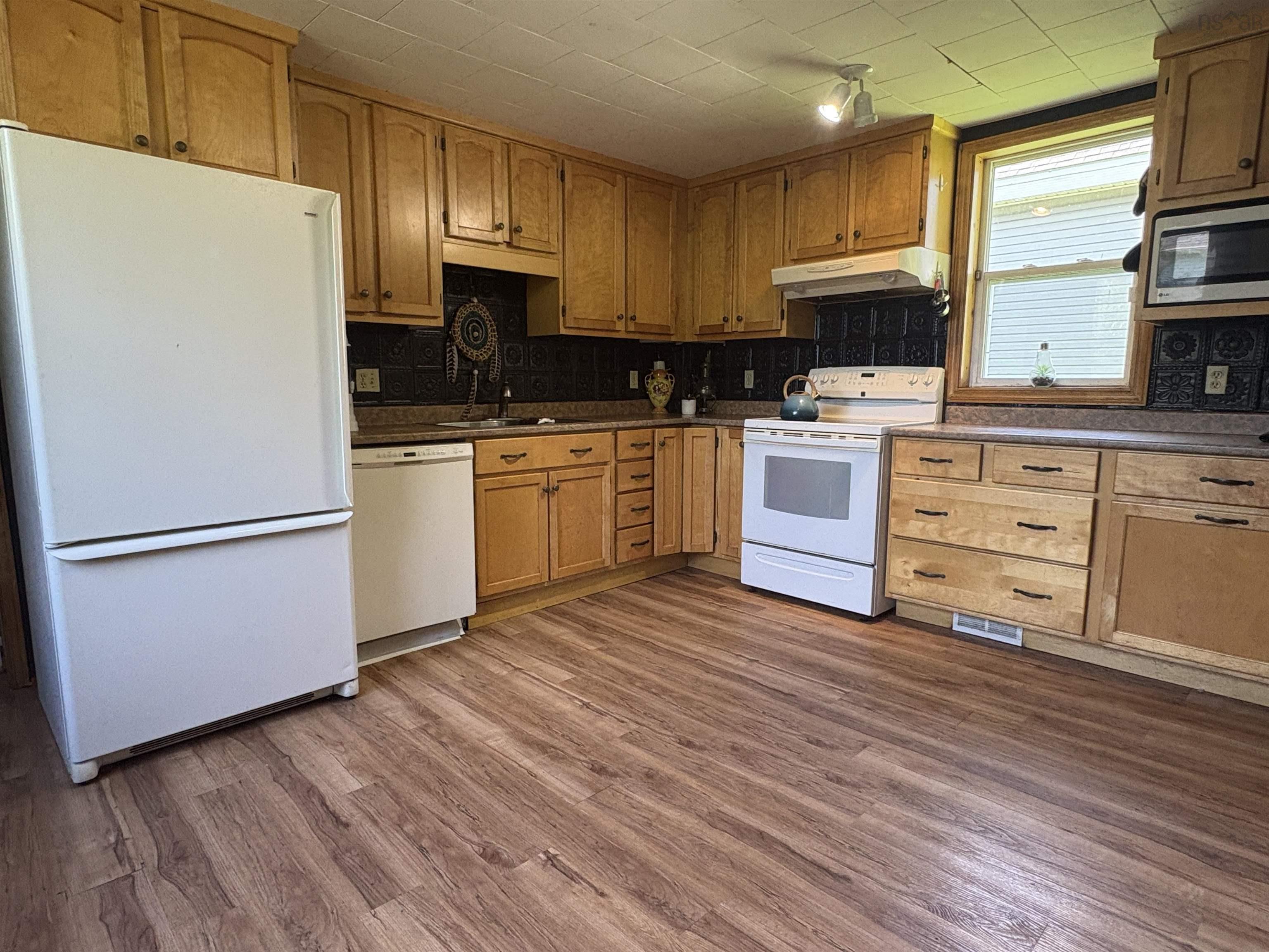 $179,000.00: 130 MacKay Street, Stellarton