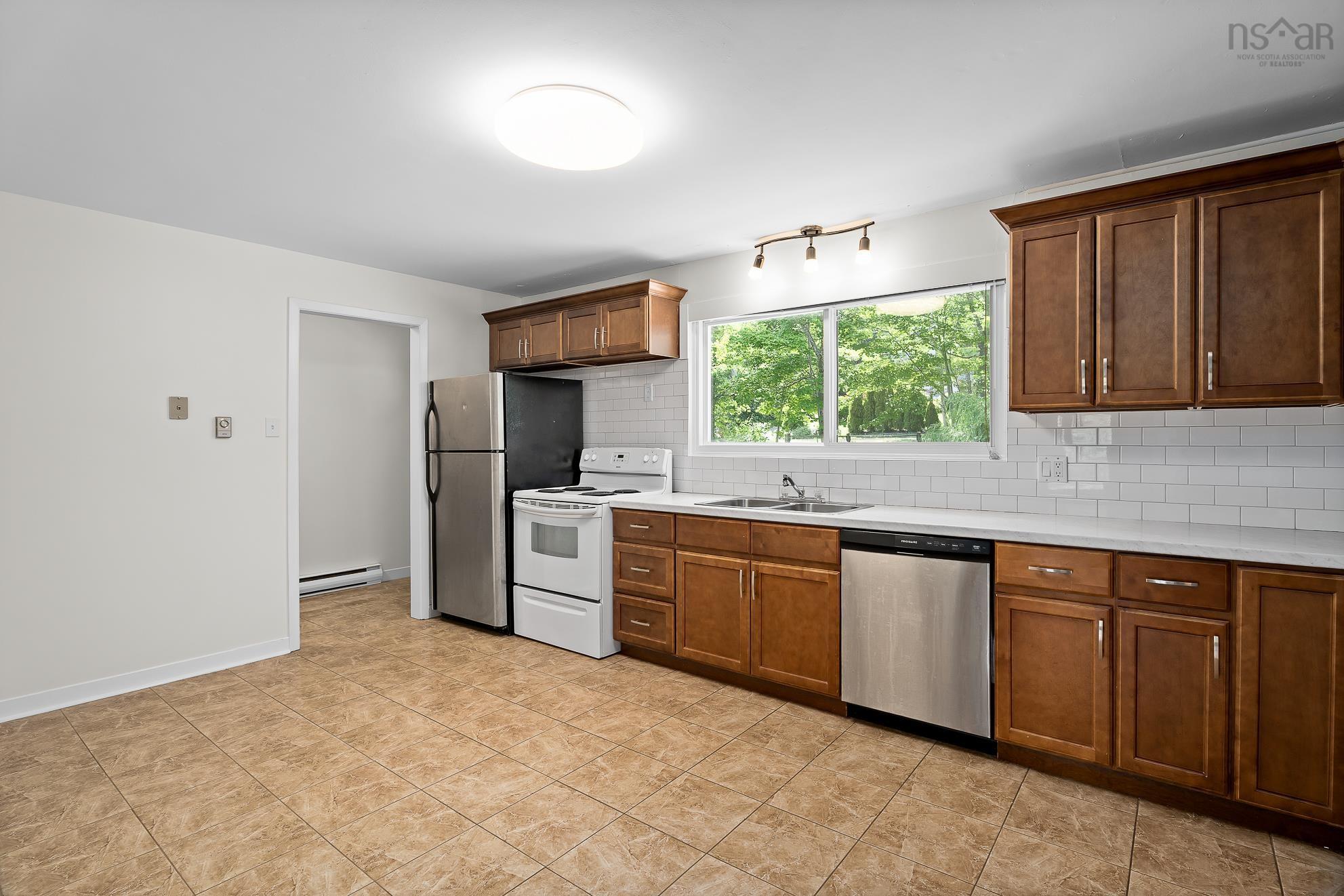 241 & 239 Lockview Road, Fall River, NS (MLS 202617865)