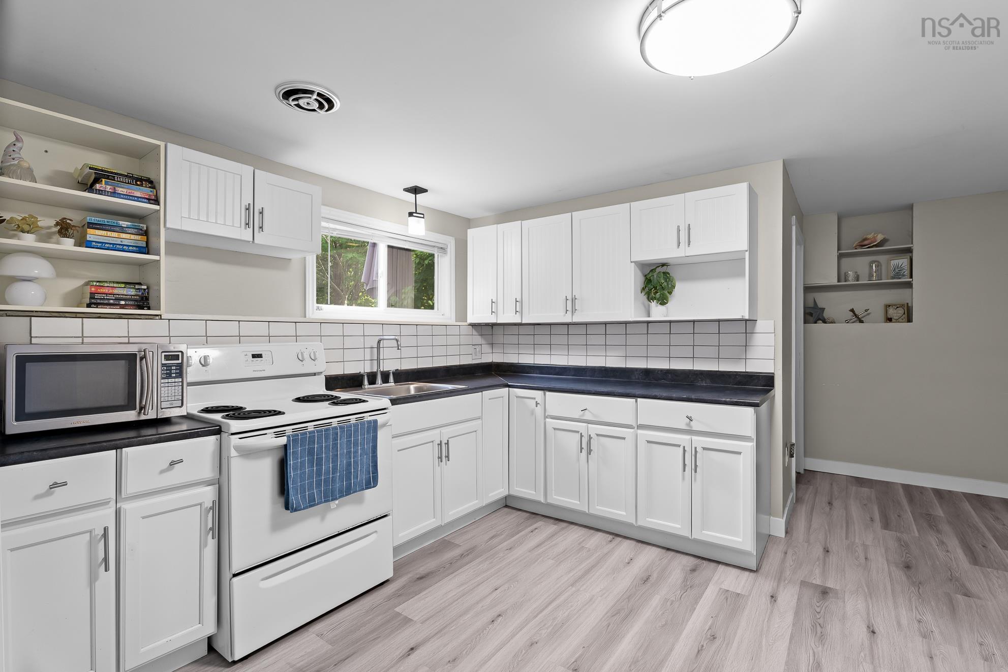 241 & 239 Lockview Road, Fall River, NS (MLS 202617865)