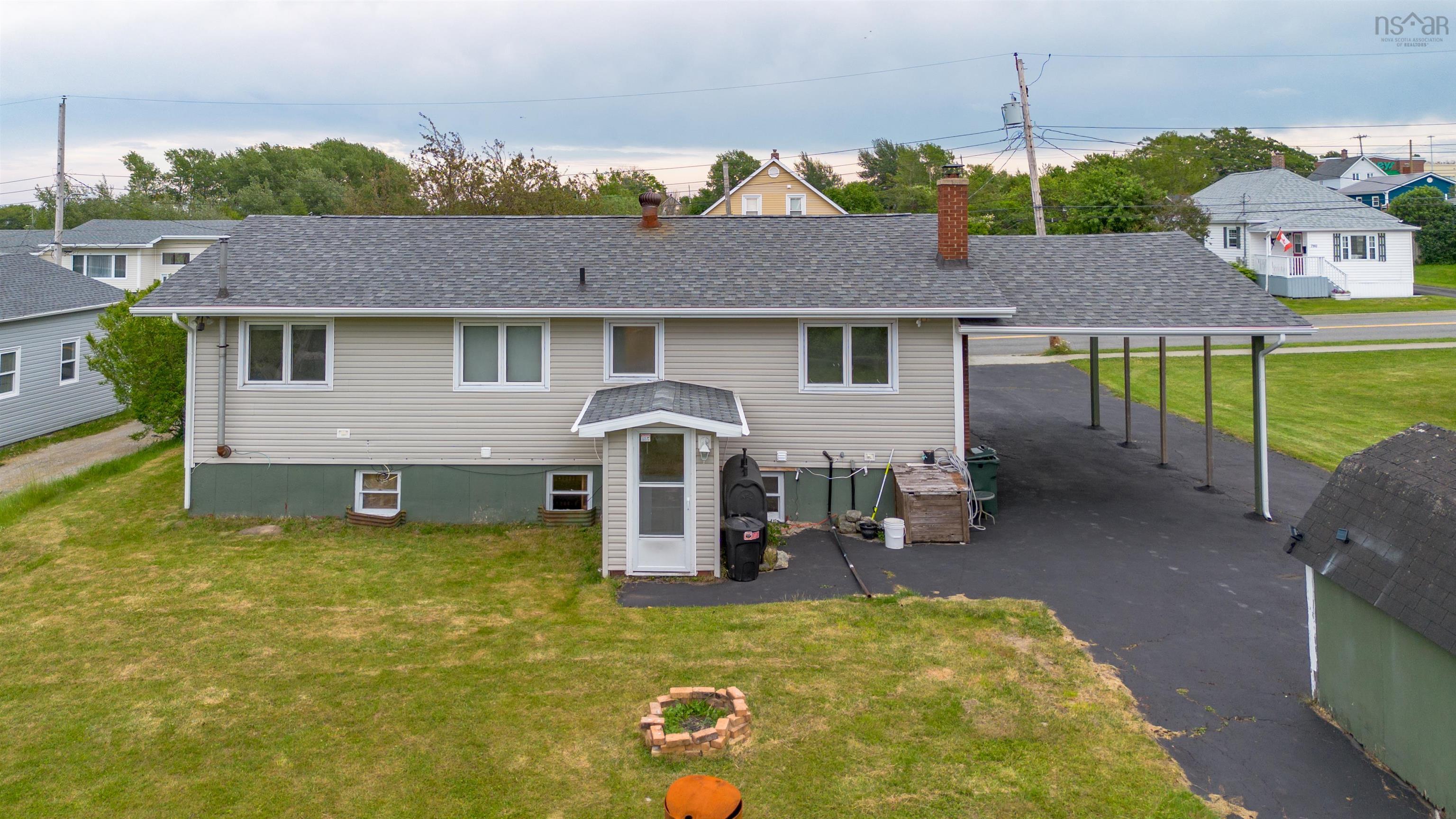 $289,000.00: 769 Heelan Street, New Waterford