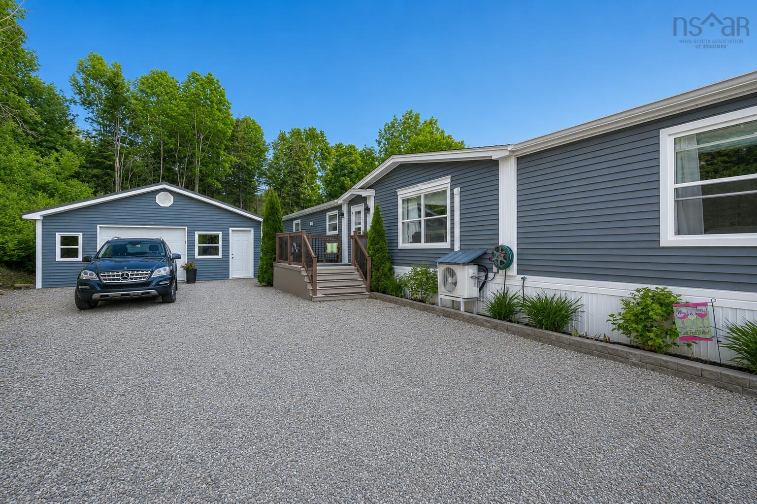 $439,000.00: 3500 Long Island Road, Long Island
