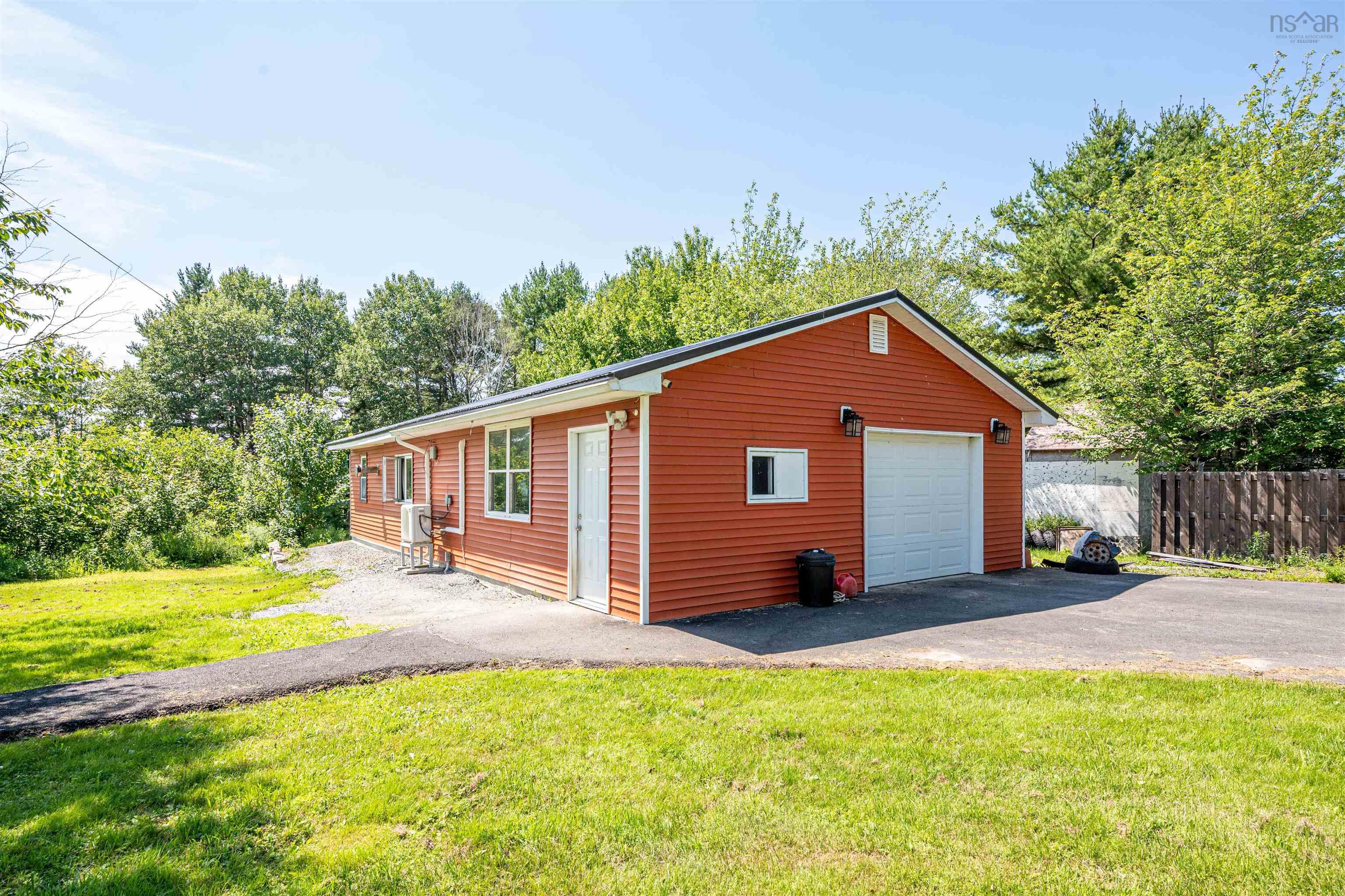 $599,000.00: 60 Long Lake Road, East Uniacke
