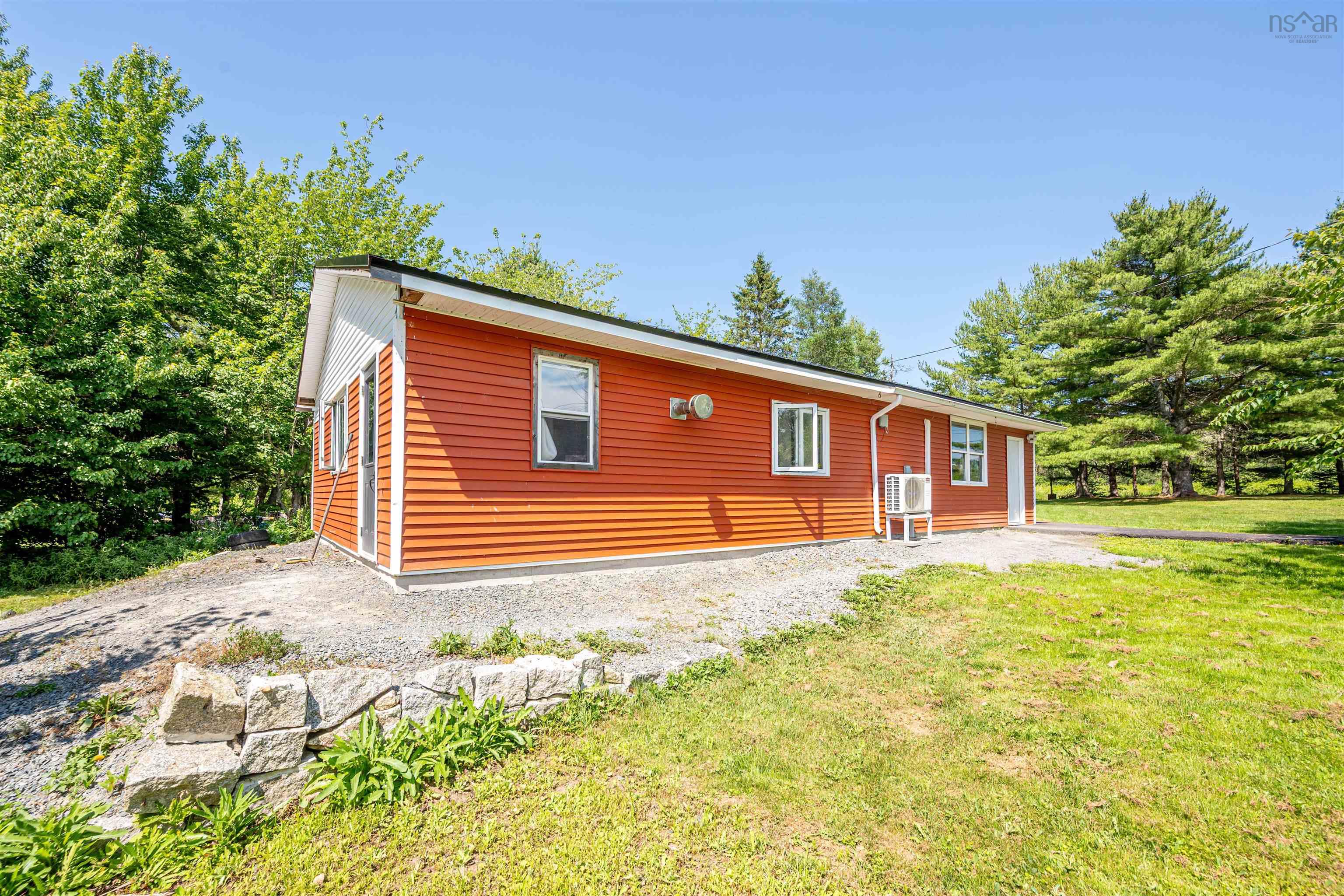 $599,000.00: 60 Long Lake Road, East Uniacke