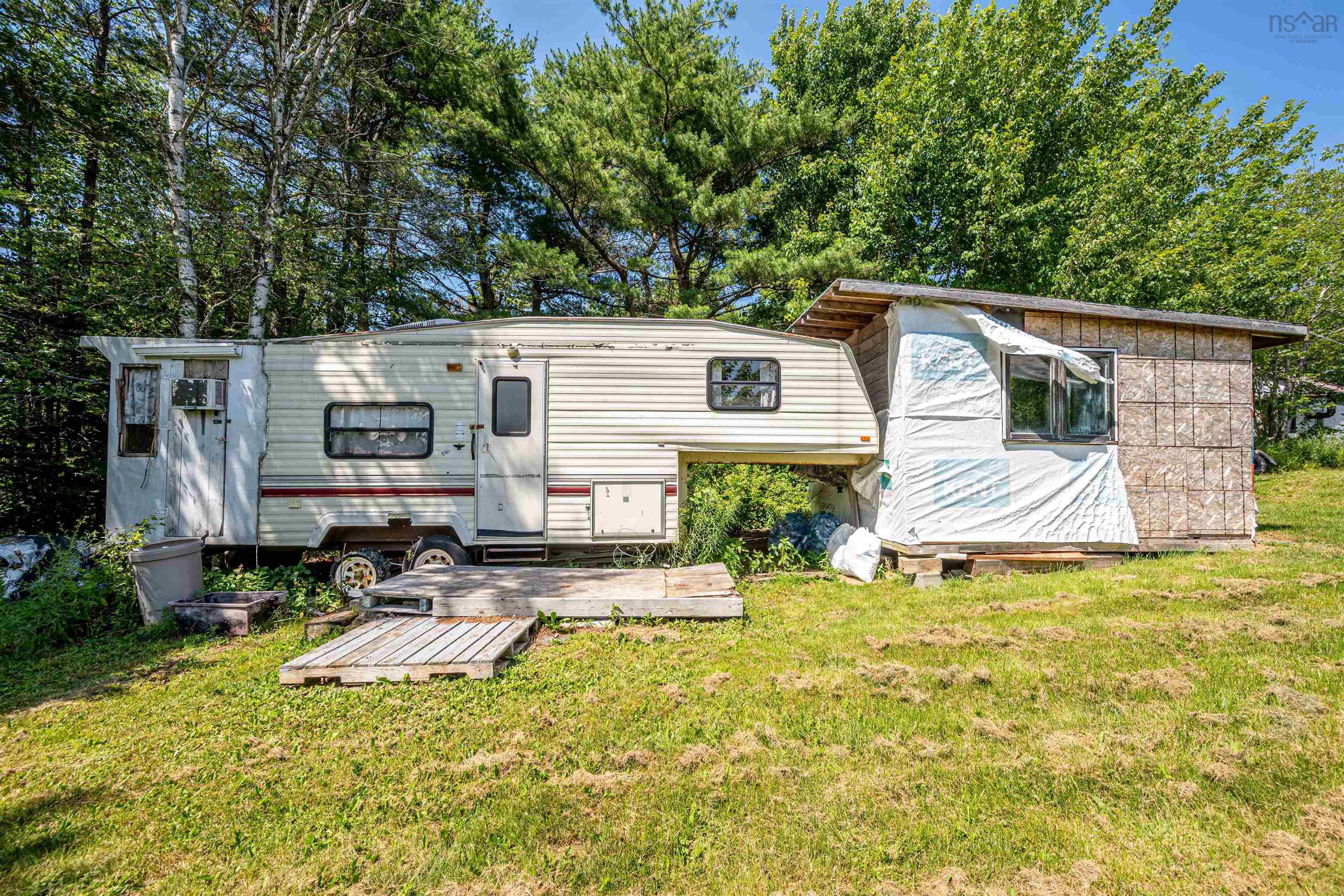 $599,000.00: 60 Long Lake Road, East Uniacke