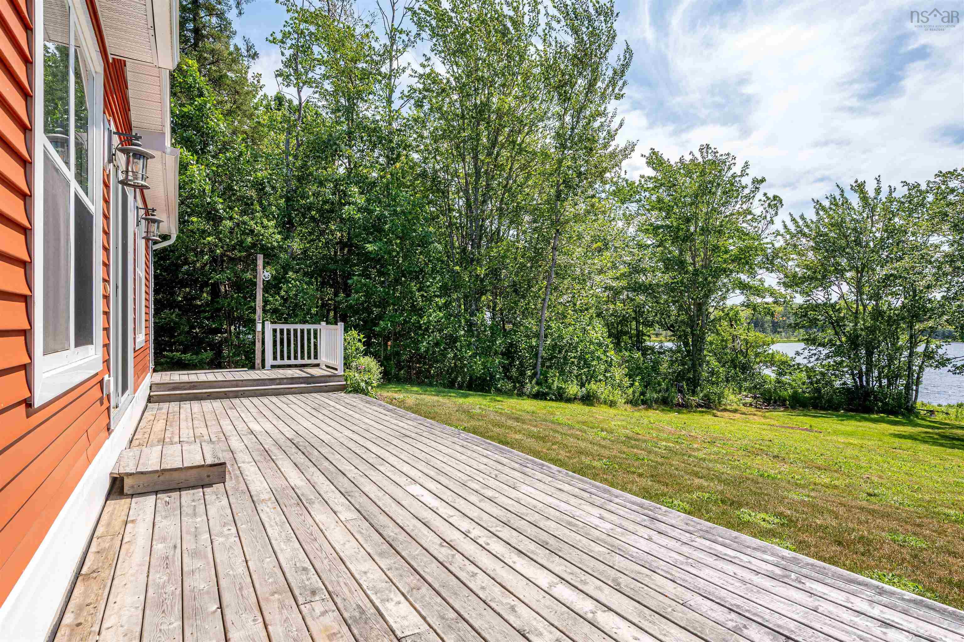 $599,000.00: 60 Long Lake Road, East Uniacke