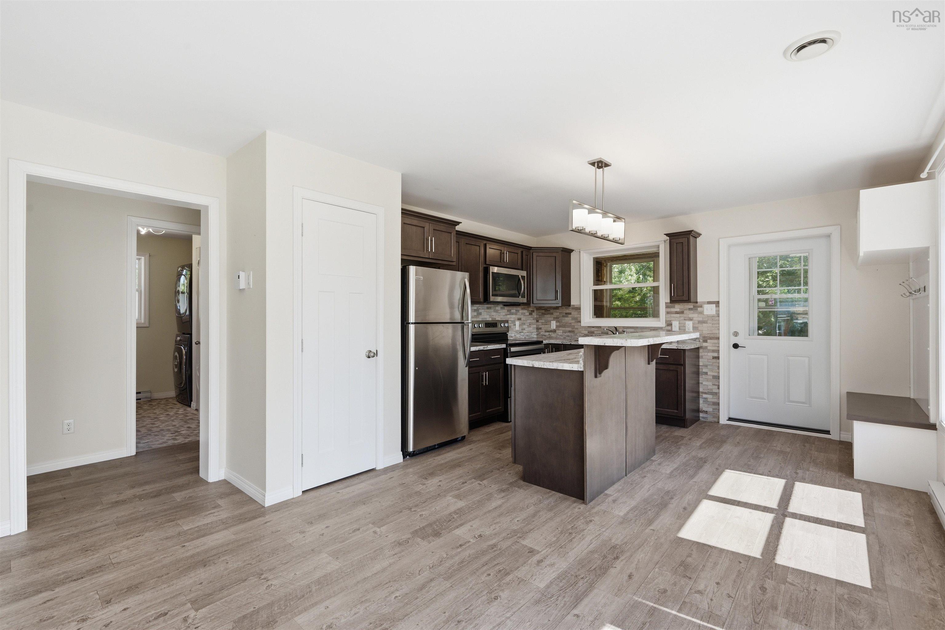 $599,000.00: 60 Long Lake Road, East Uniacke