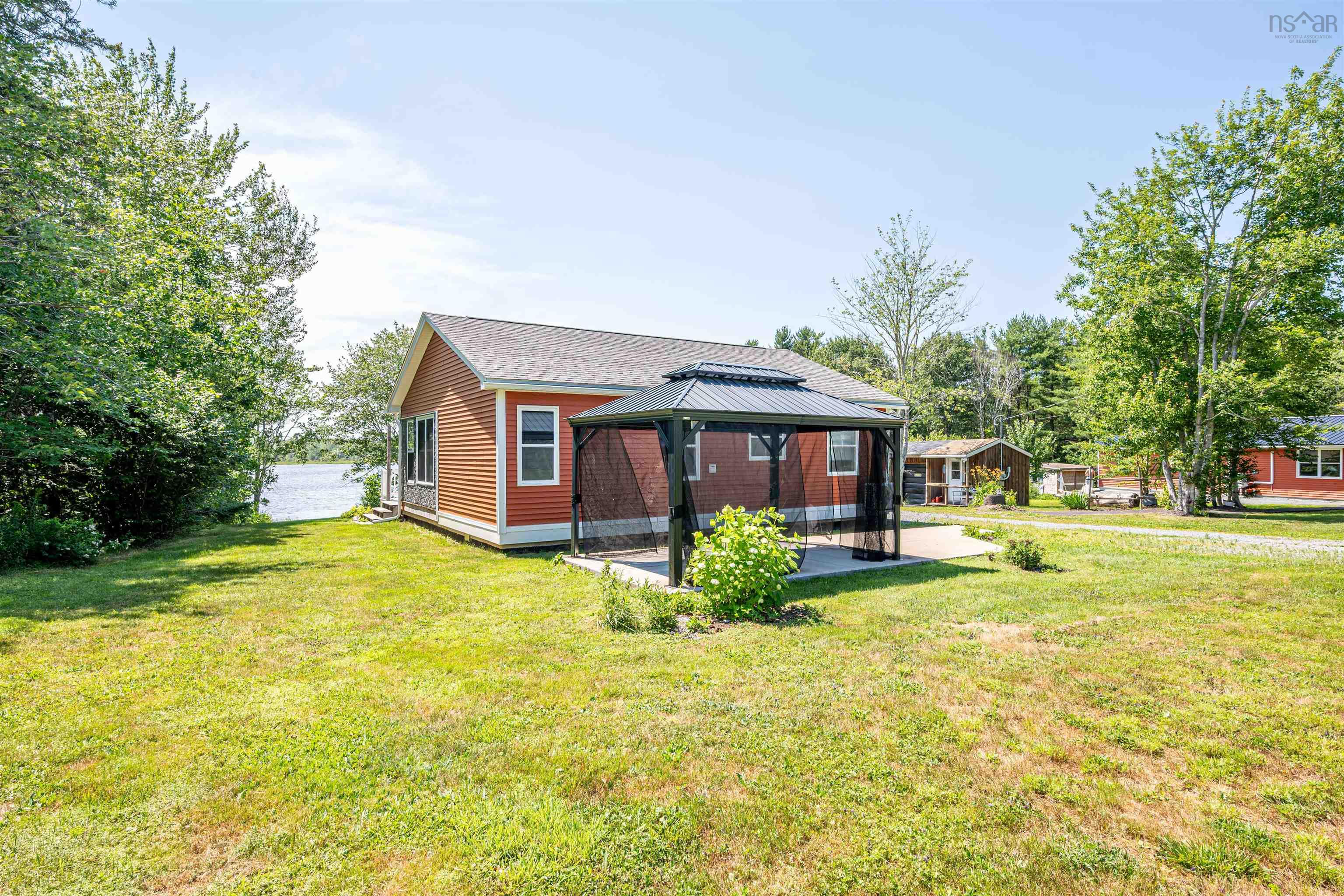 $599,000.00: 60 Long Lake Road, East Uniacke