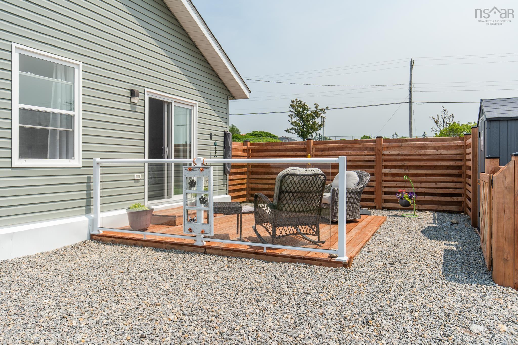 $589,900.00: 223-225 Forest Street, Yarmouth