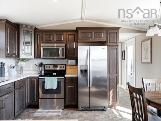 $549,900.00: 1031 West Bay Road, West Bay