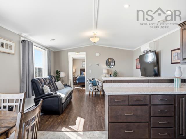 $549,900.00: 1031 West Bay Road, West Bay