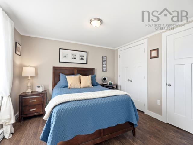$549,900.00: 1031 West Bay Road, West Bay