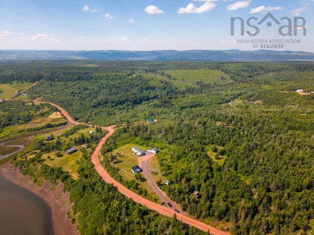 $549,900.00: 1031 West Bay Road, West Bay