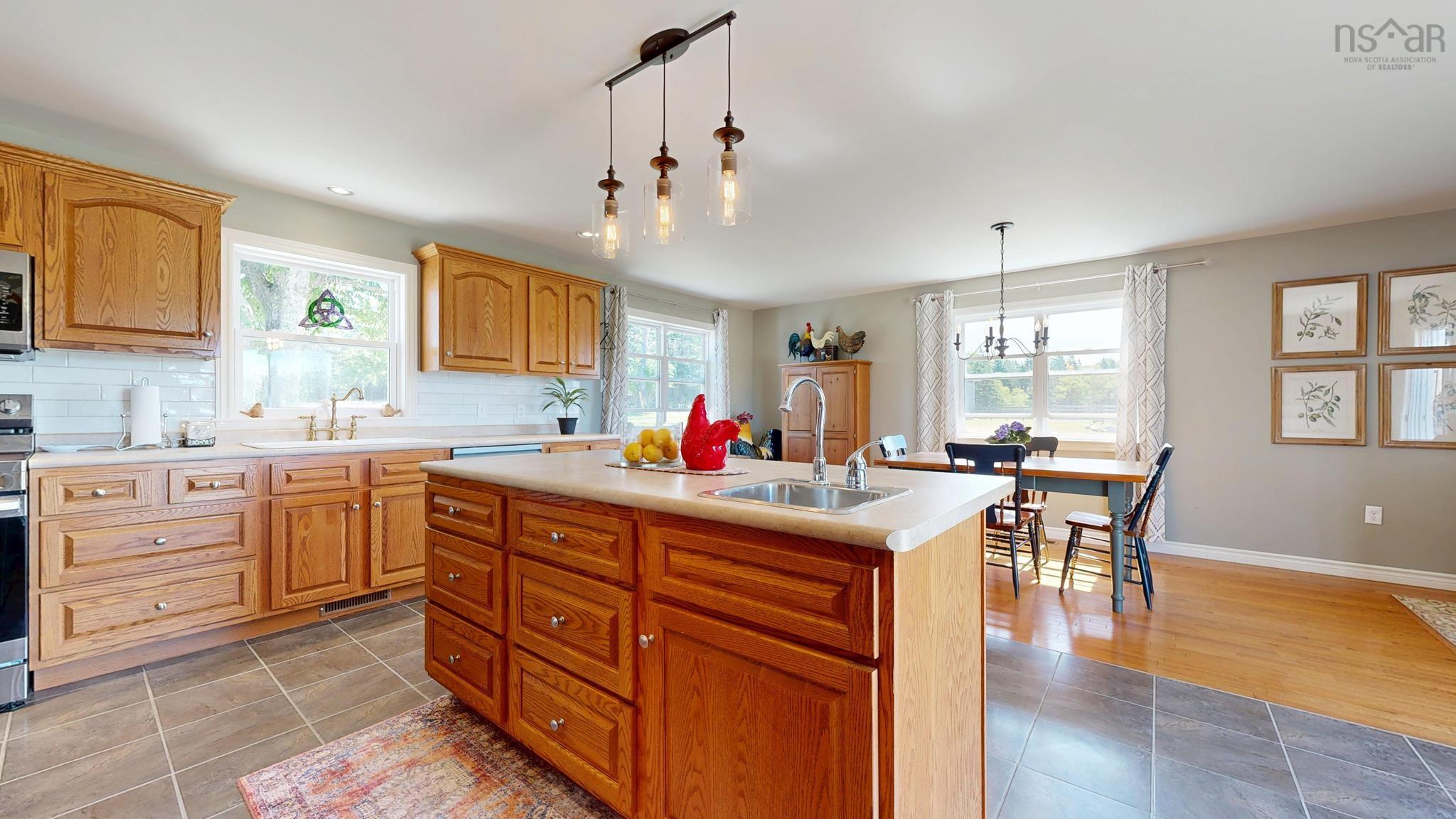 $625,000.00: 718 Small Gains Road, Brooklyn