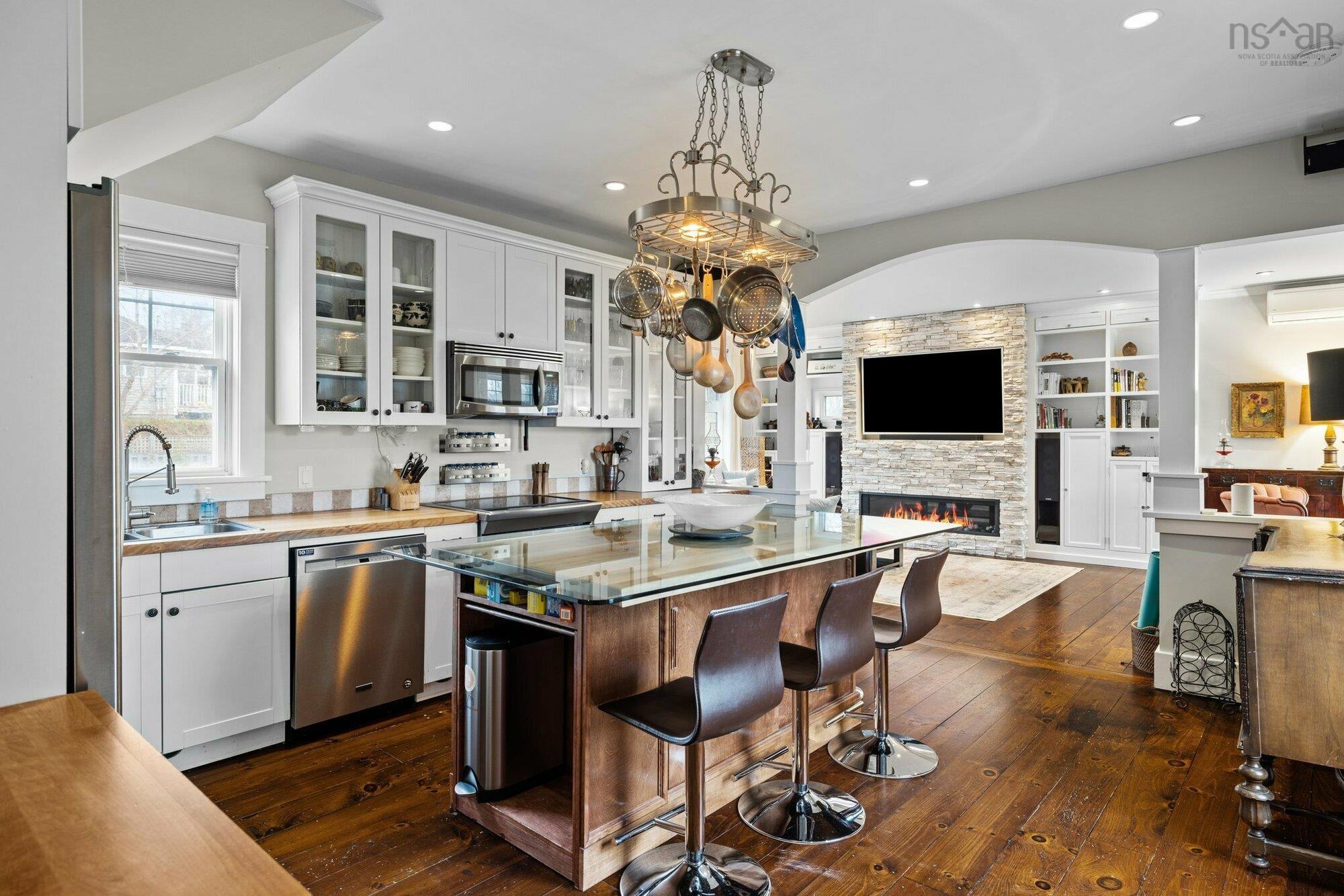 $2,950,000.00: 121 & 123 Duke Street, Chester