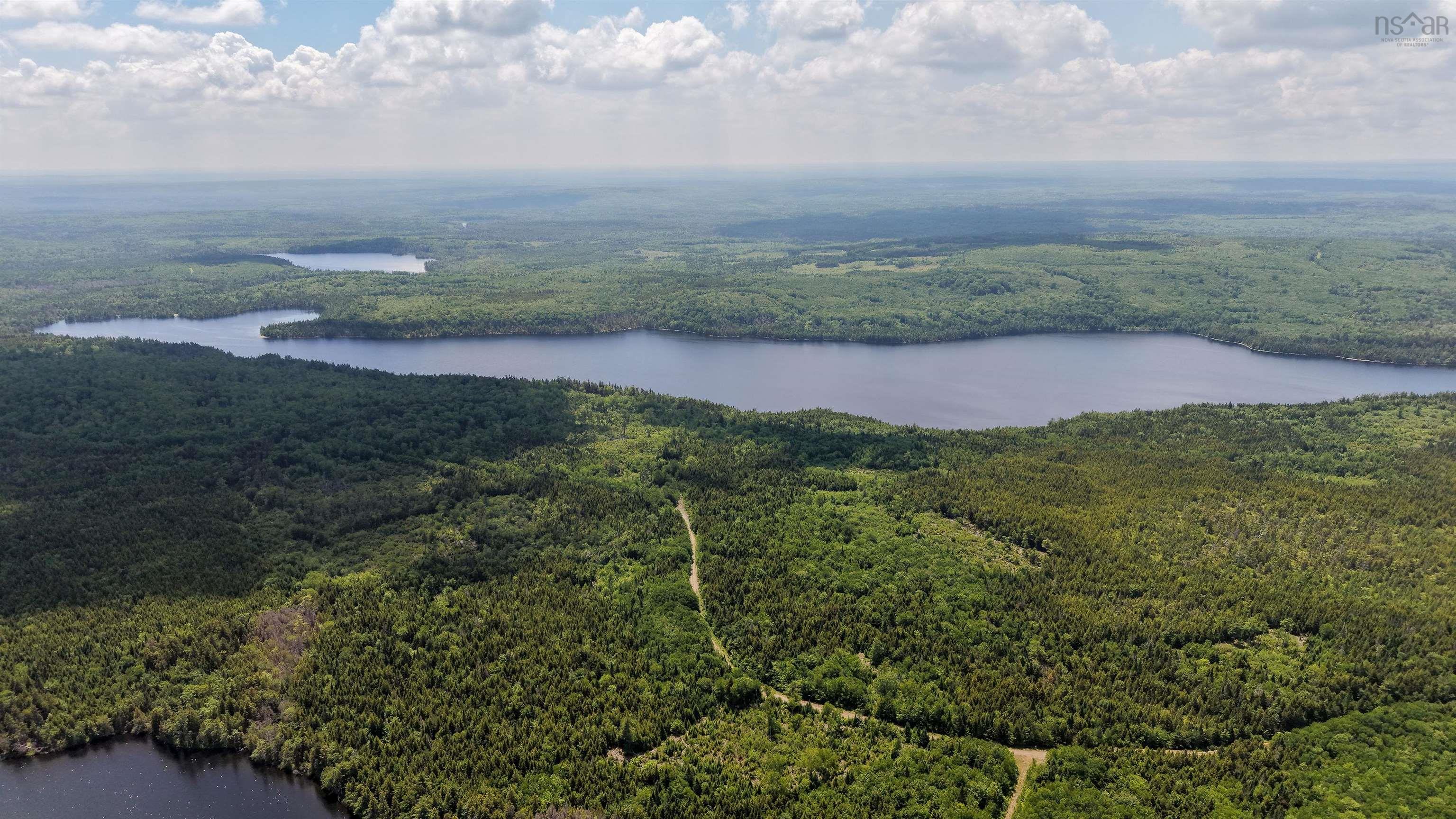 $199,900.00: Lower Rocky Lake, Rocky Lake