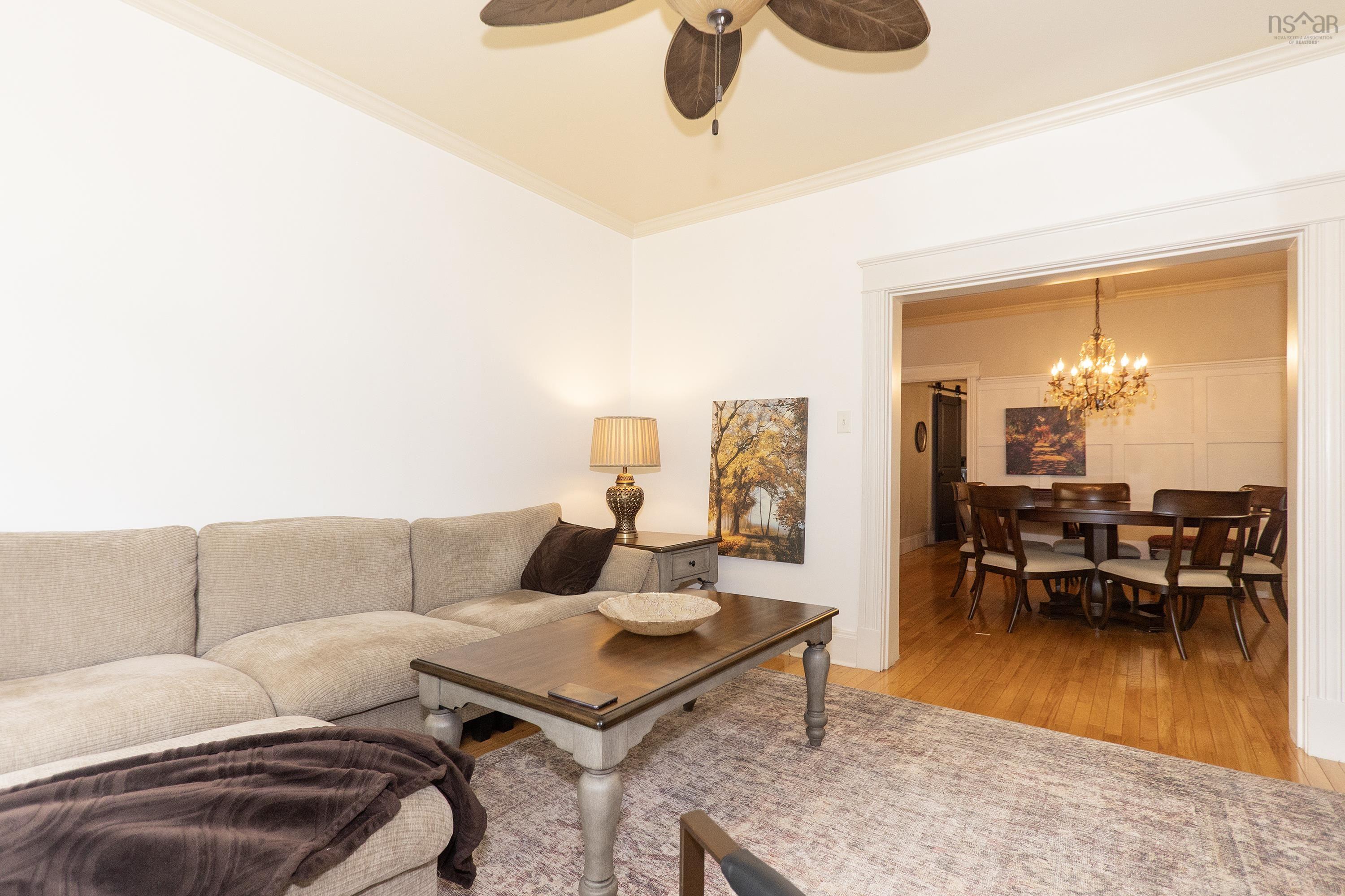 $399,900.00: 20 Regent Street, Amherst
