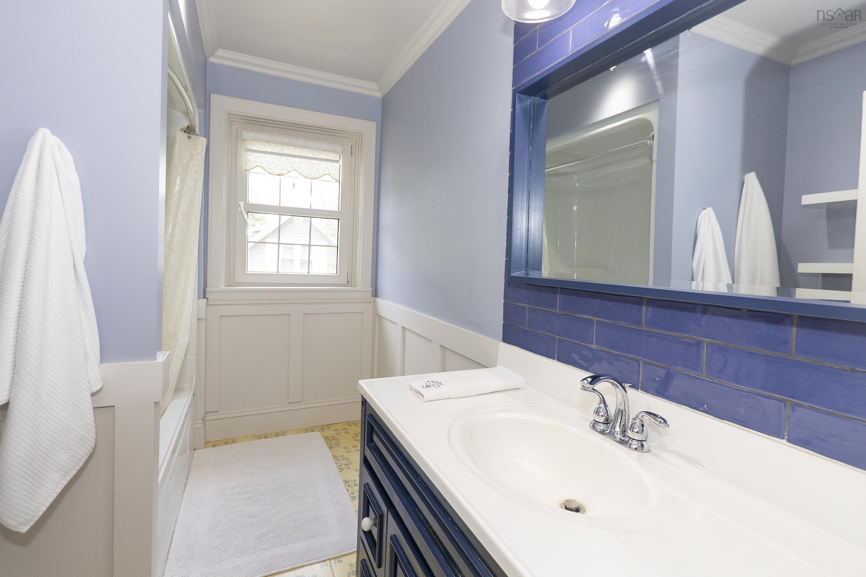 $399,900.00: 20 Regent Street, Amherst