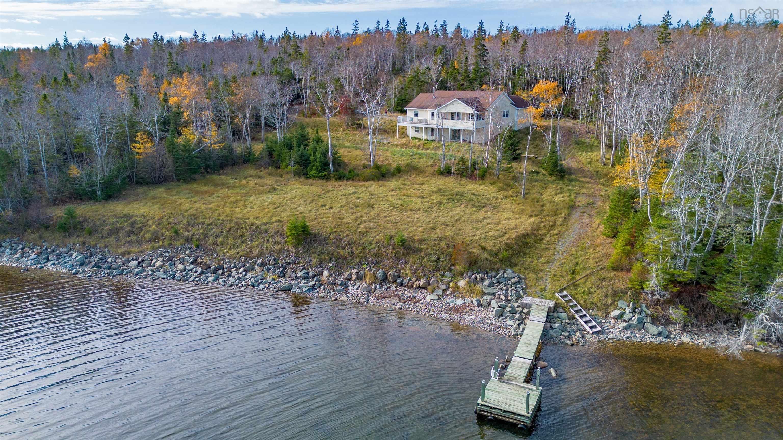 $499,000.00: 225 Maple Drive Drive, Cape George