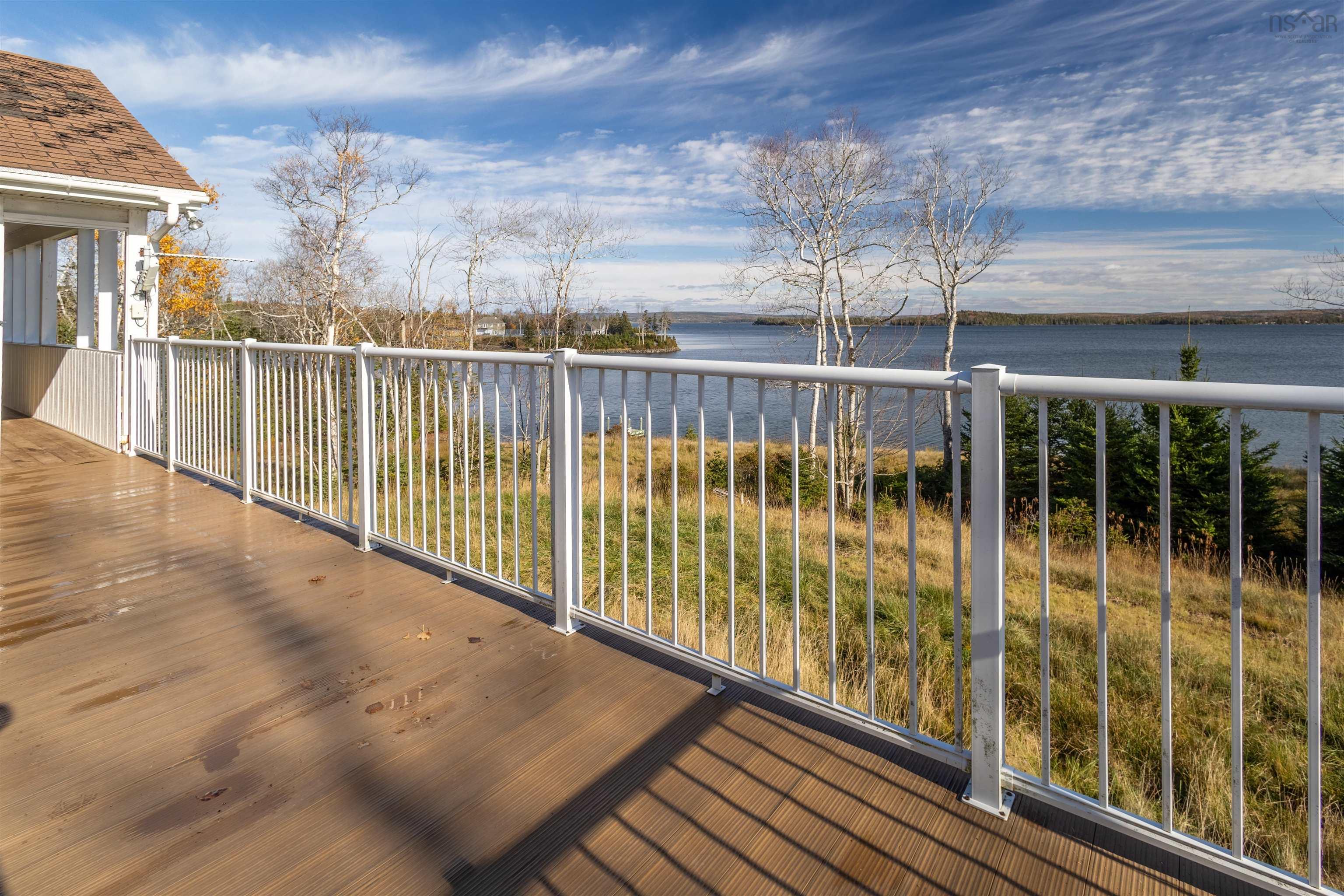 $499,000.00: 225 Maple Drive Drive, Cape George