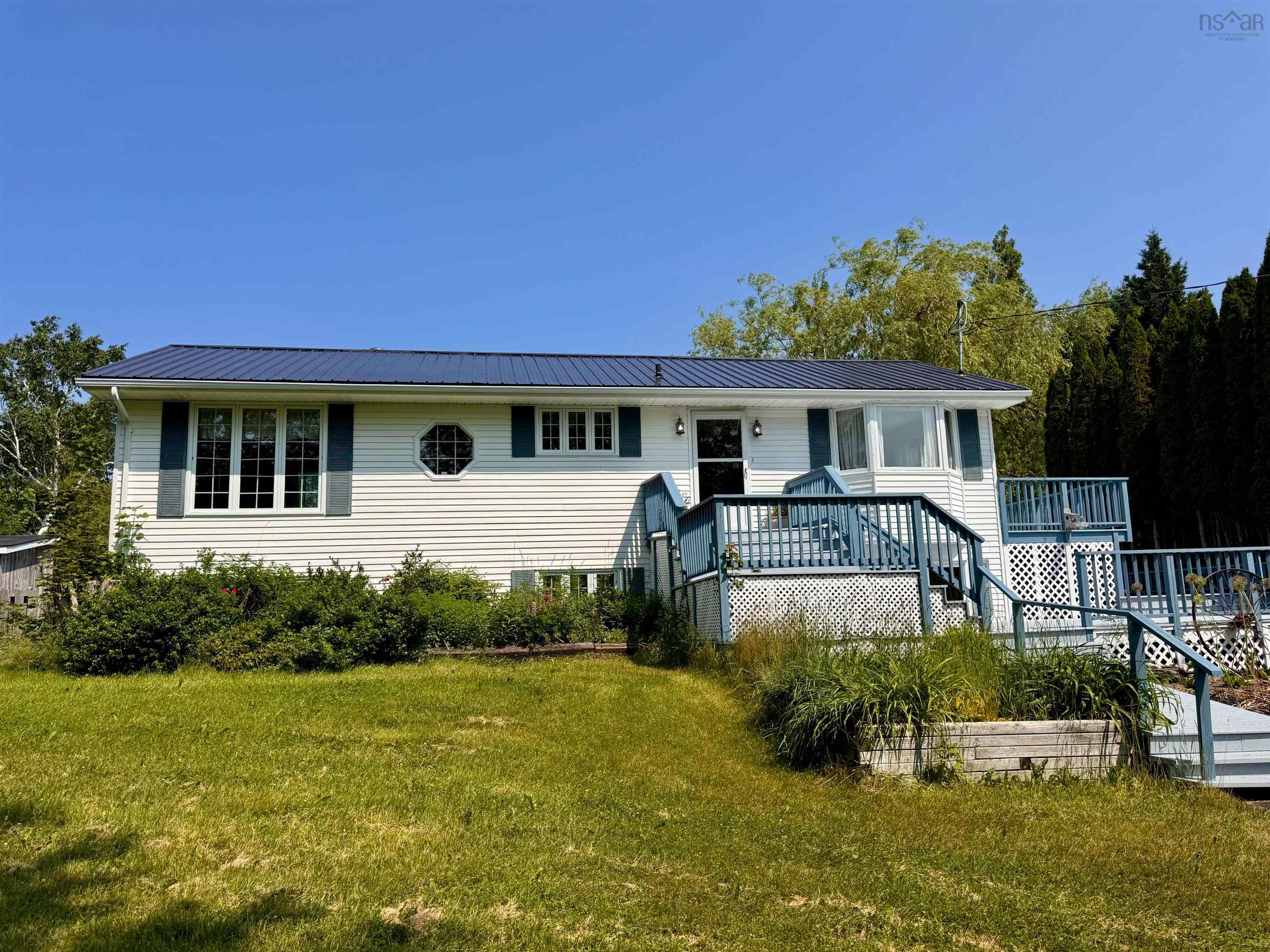 $415,000.00: 5740 NS-245, Arisaig
