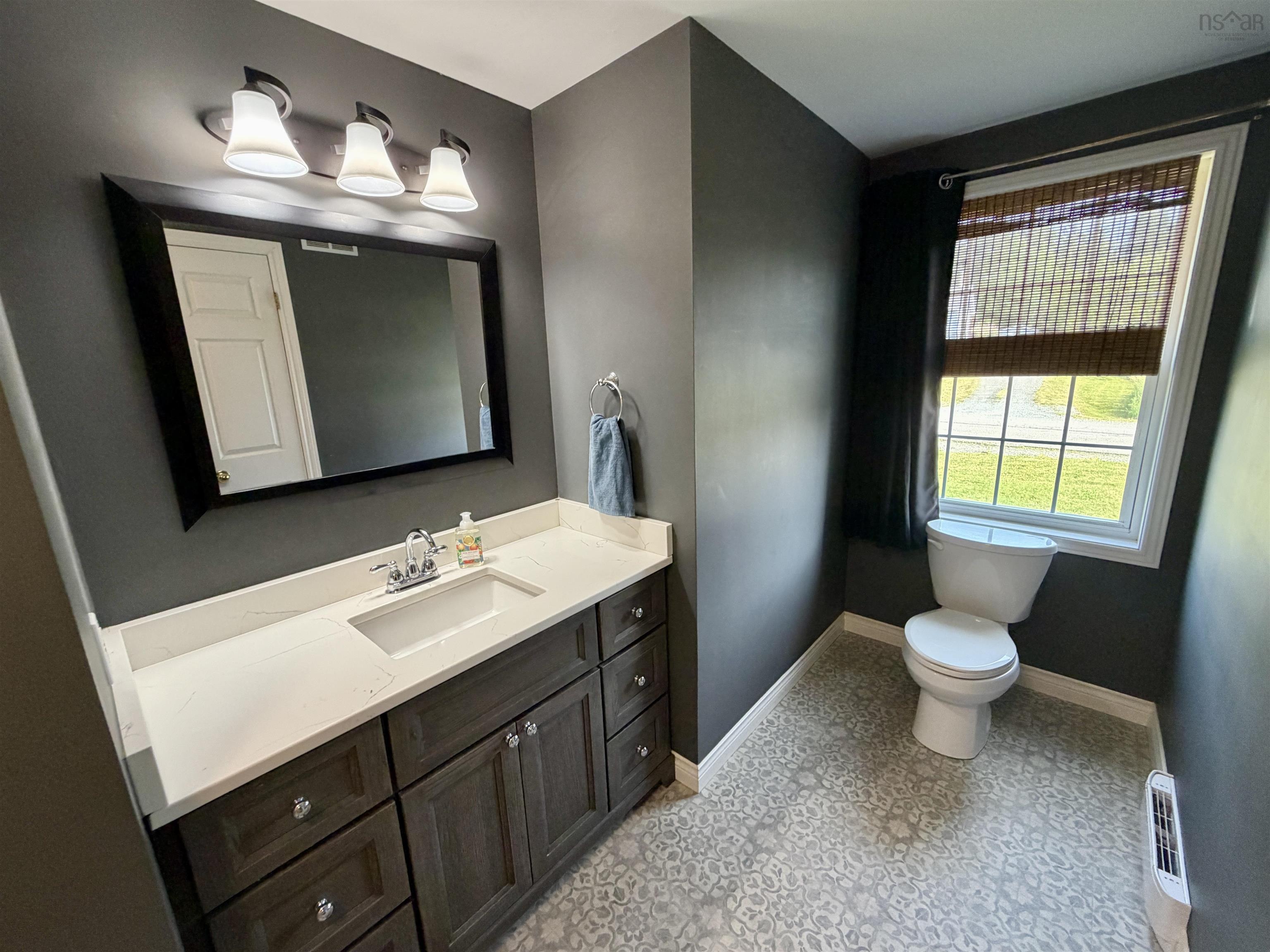 $419,900.00: 12 Lorraine Lane, Lower South River