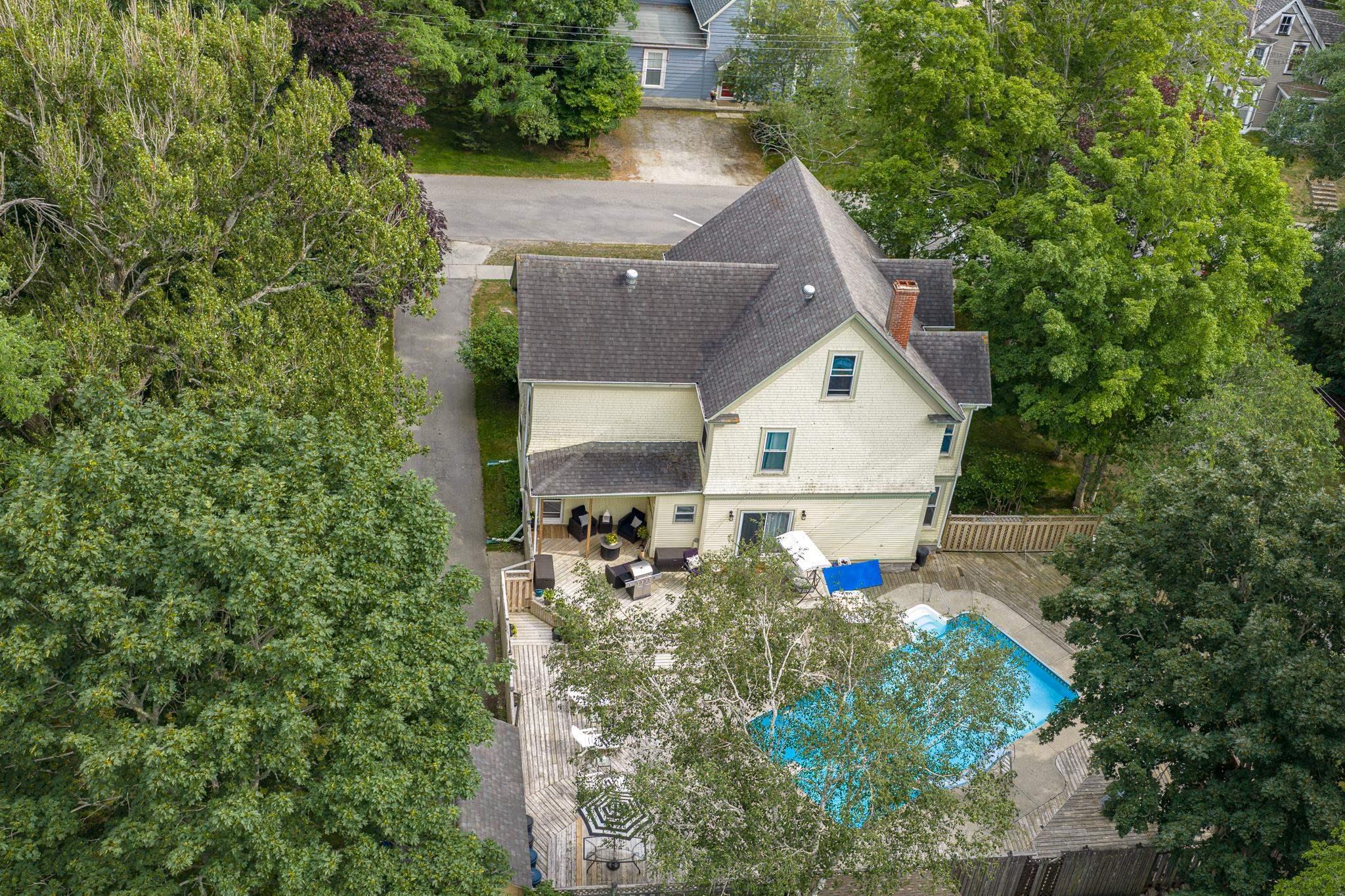 $599,950.00: 44 John Street, Shelburne