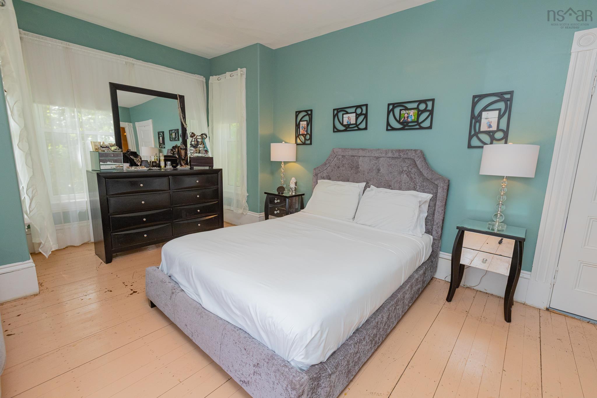 $599,950.00: 44 John Street, Shelburne