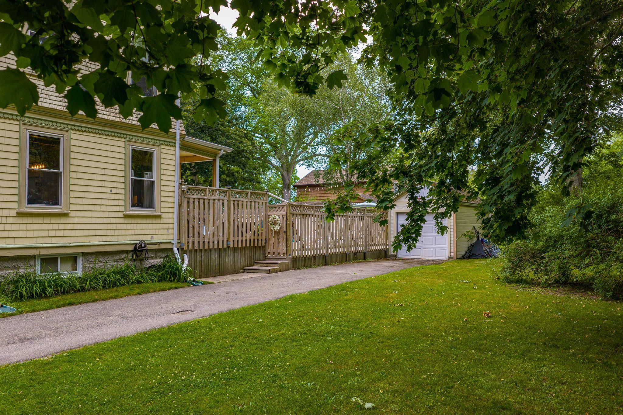 $599,950.00: 44 John Street, Shelburne