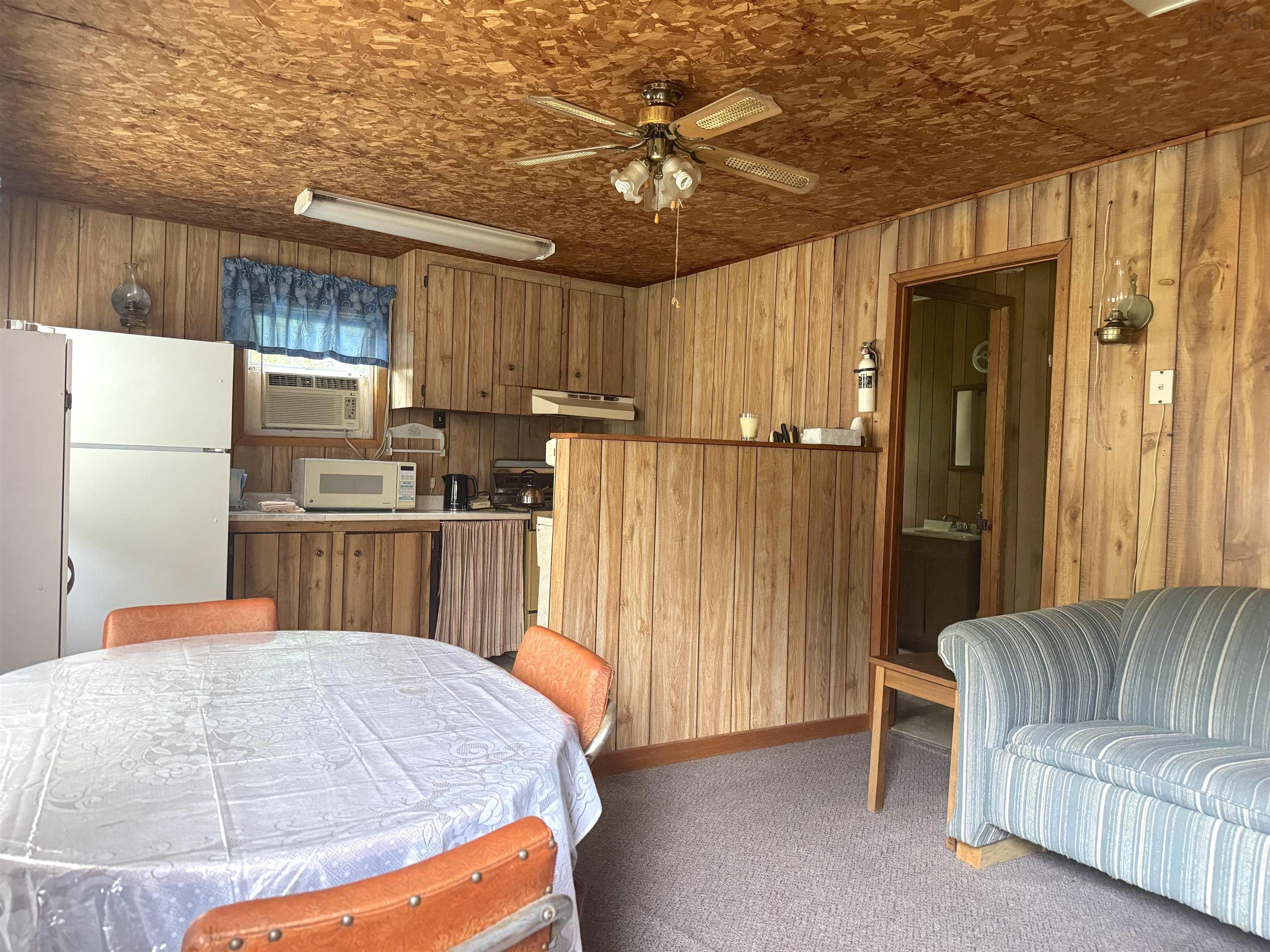 $60,000.00: 19303 19 Highway, South West Margaree