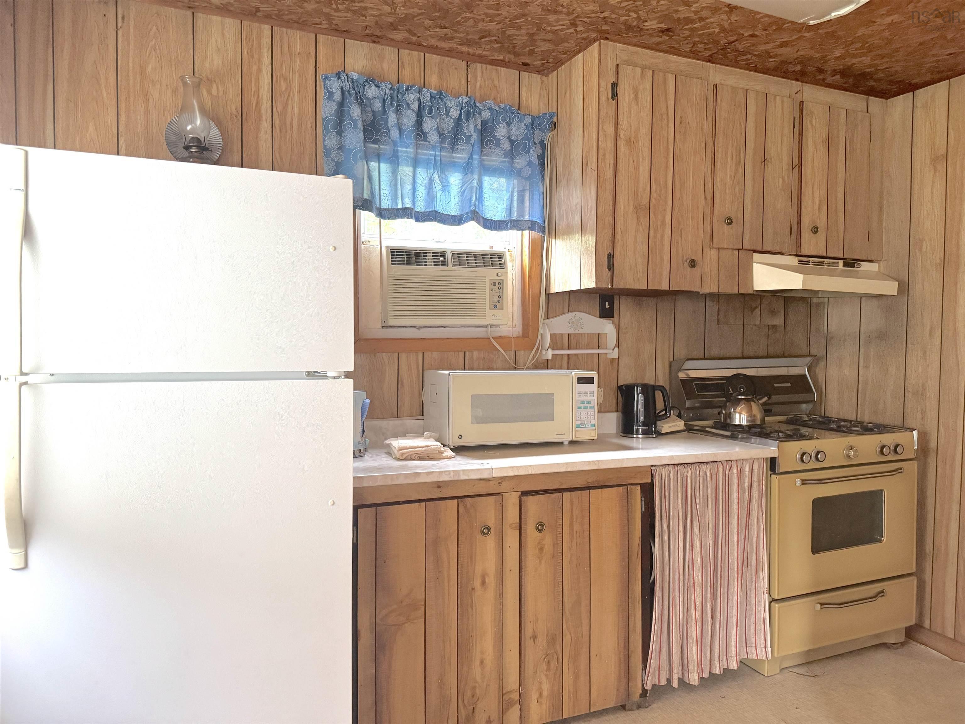 $60,000.00: 19303 19 Highway, South West Margaree