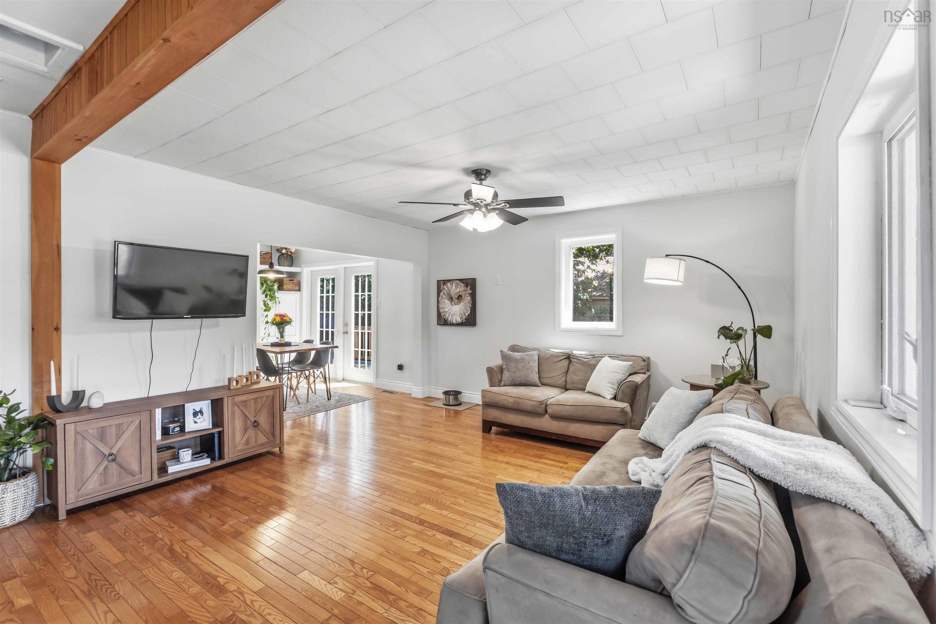 $375,000.00: 311 Stannus Street, Windsor