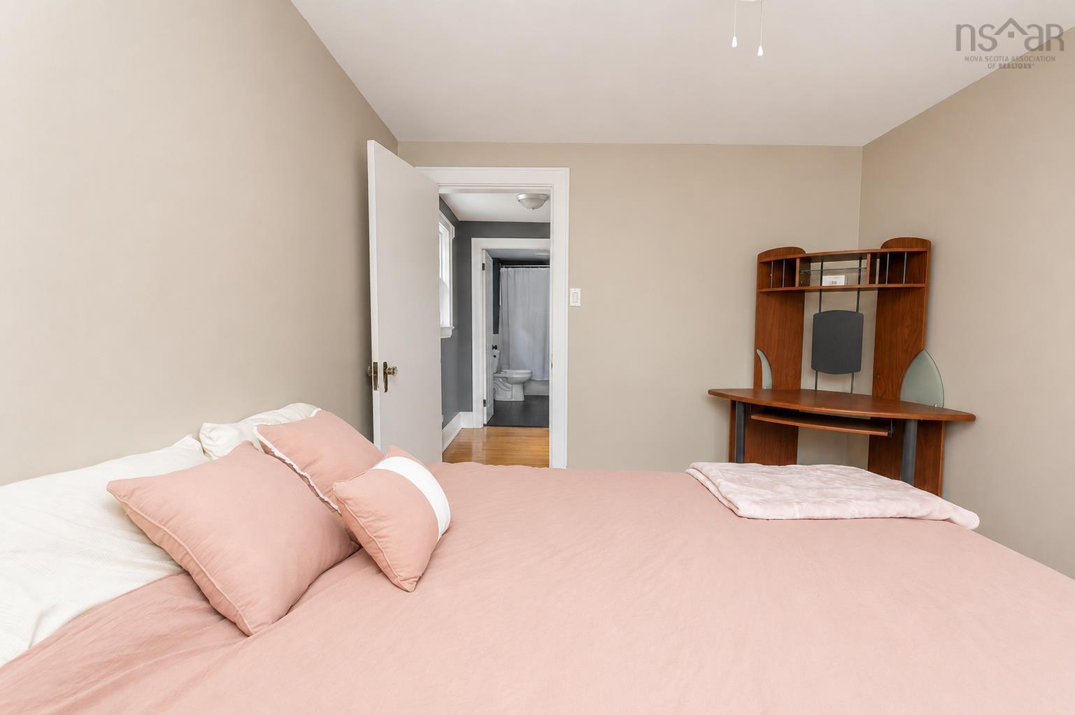 $339,000.00: 693 Kings Road, Sydney River