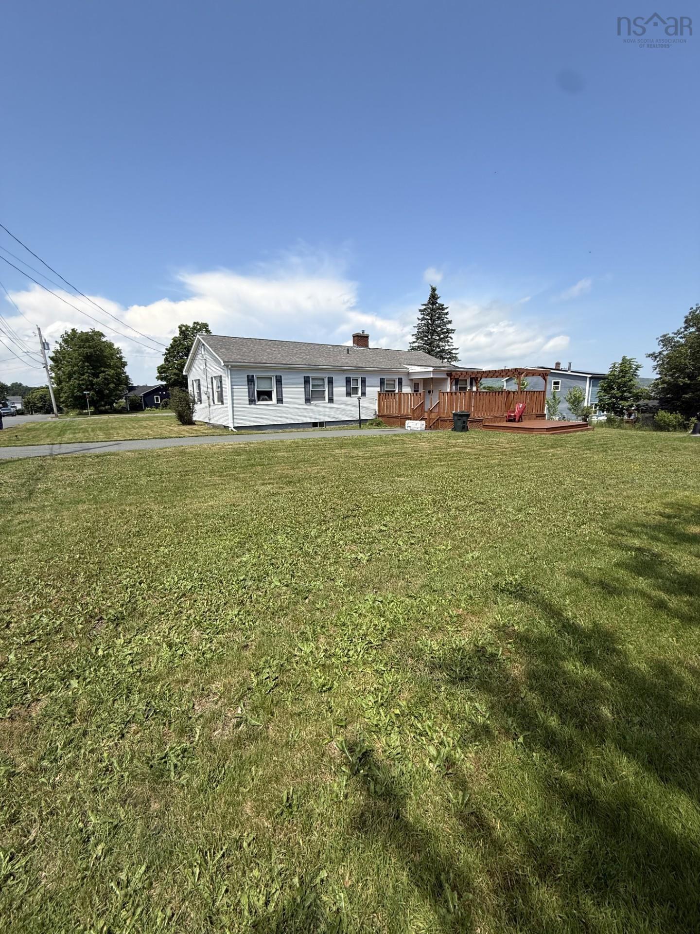 $570,000.00: 65 MACDONALD STREET, ANTIGONISH, N.S., Antigonish
