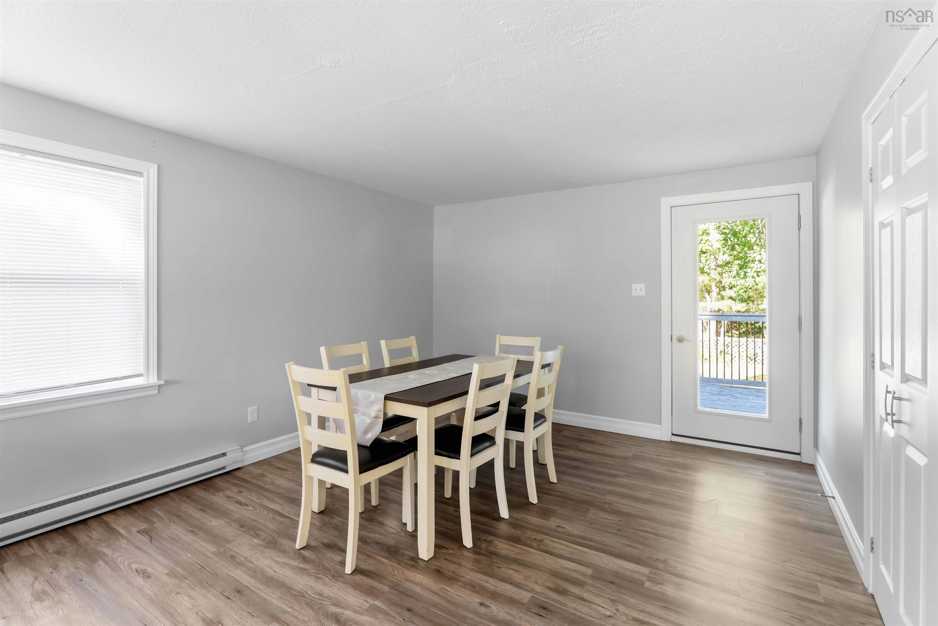 $374,500.00: 1003 Glasgow Avenue, Greenwood