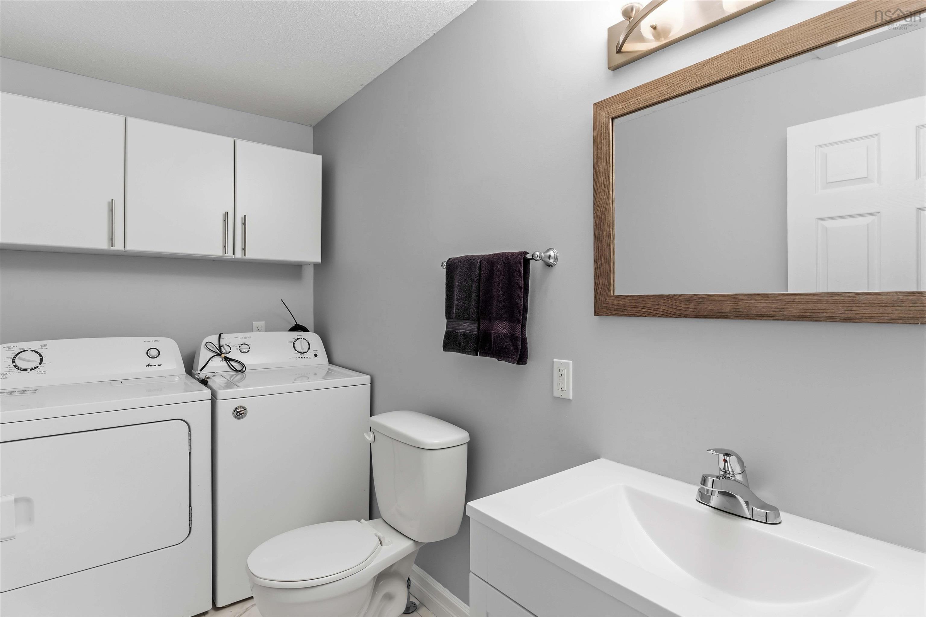 $374,500.00: 1003 Glasgow Avenue, Greenwood