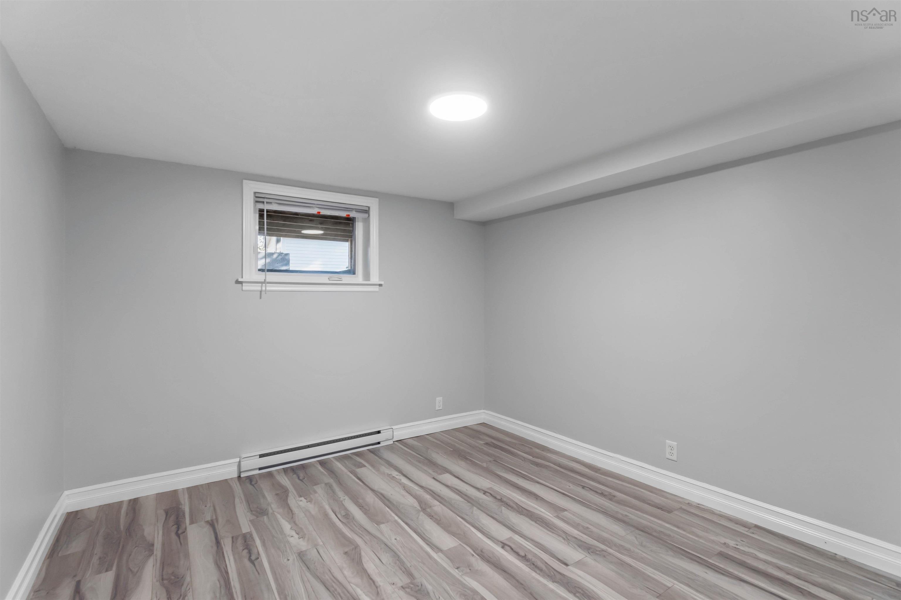 $374,500.00: 1003 Glasgow Avenue, Greenwood