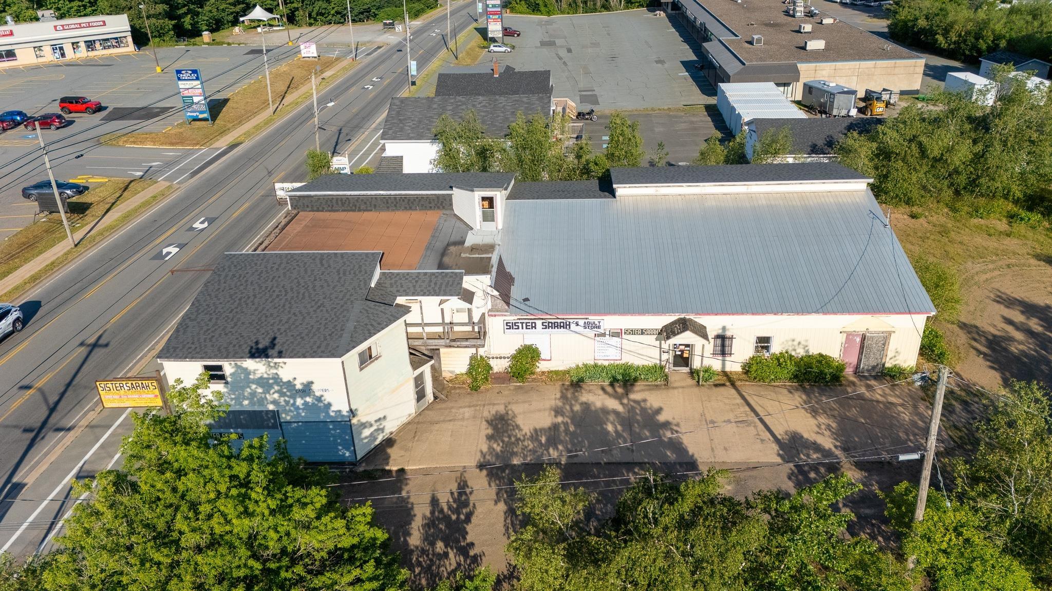$579,000.00: 8951 Commercial Street, New Minas