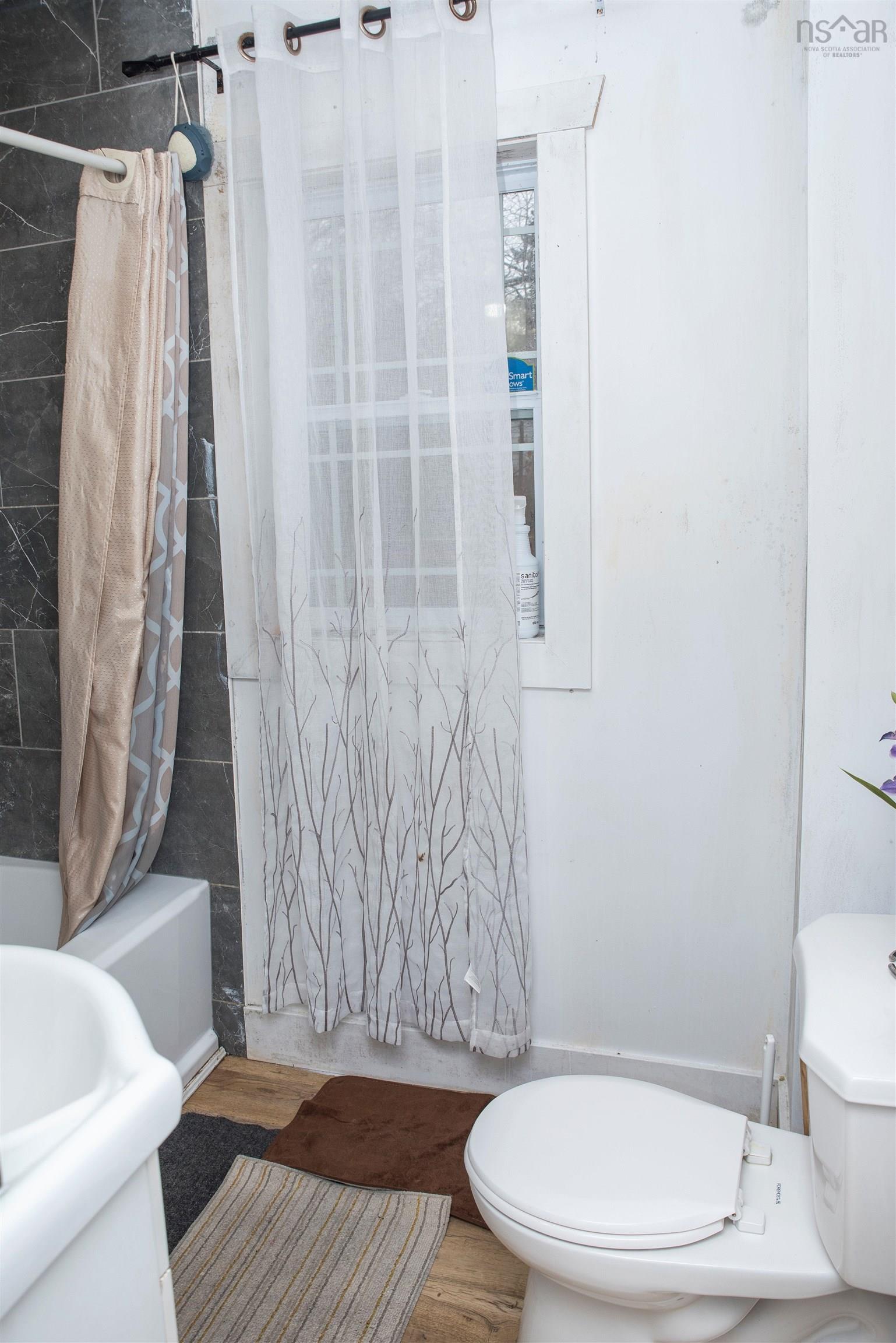 $269,900.00: 12 LYNCH, Sydney River