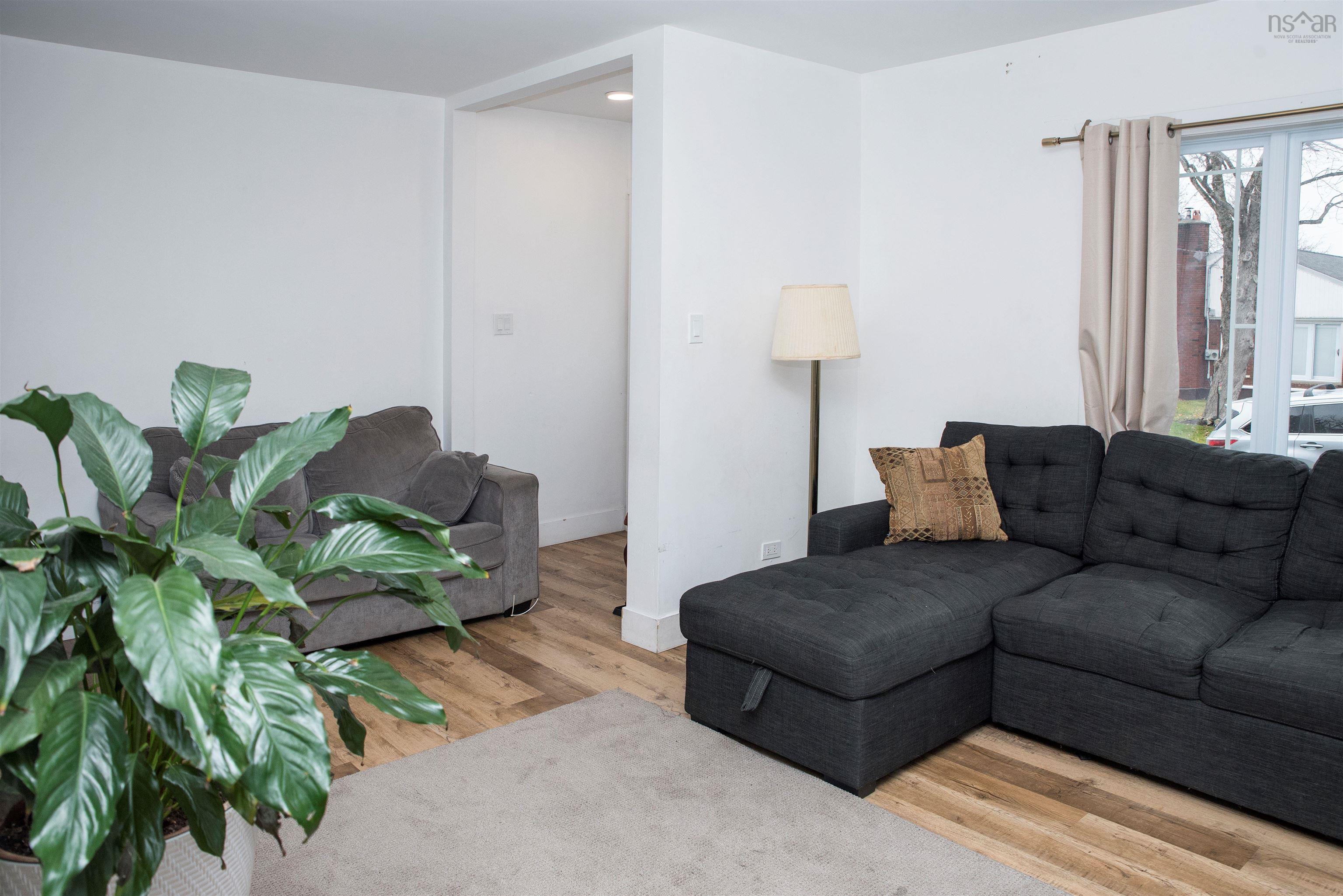 $269,900.00: 12 LYNCH, Sydney River