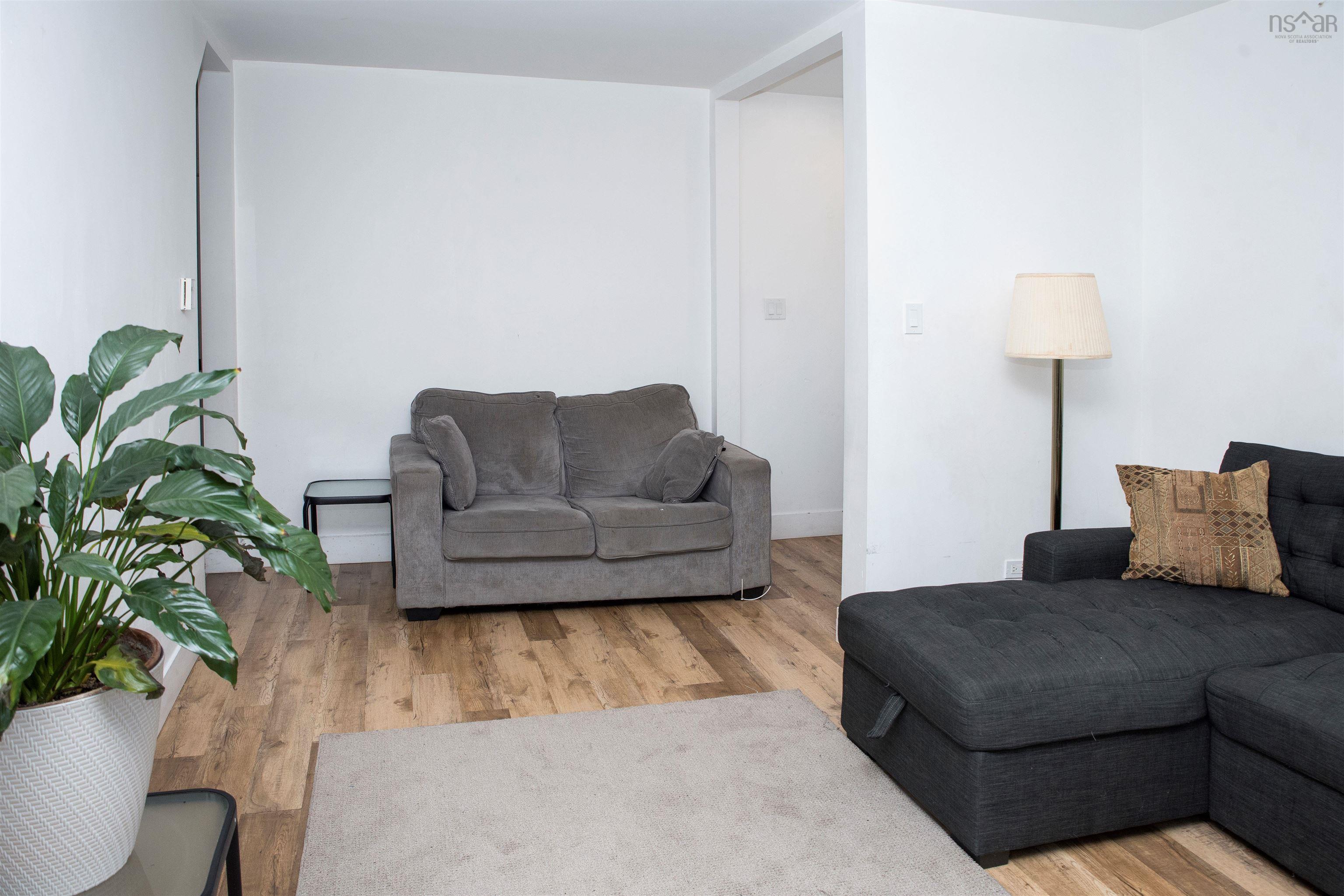 $269,900.00: 12 LYNCH, Sydney River